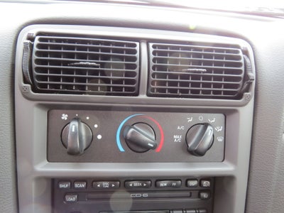 2002 Ford Mustang GT Deluxe