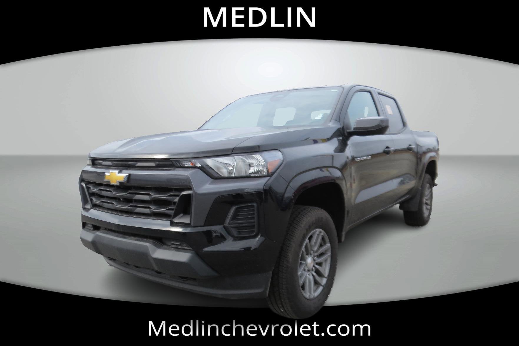 2025 Chevrolet Colorado WT/LT