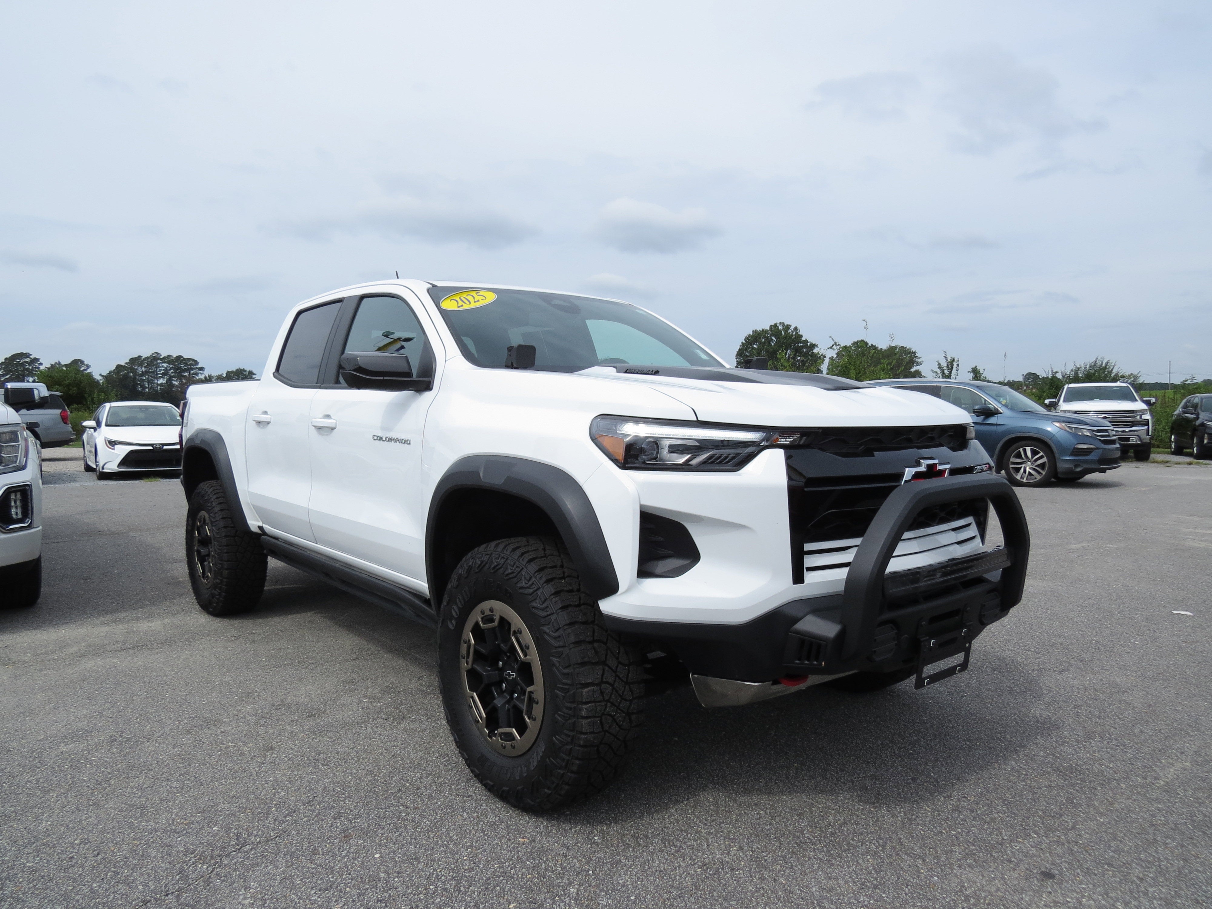2025 Chevrolet Colorado ZR2