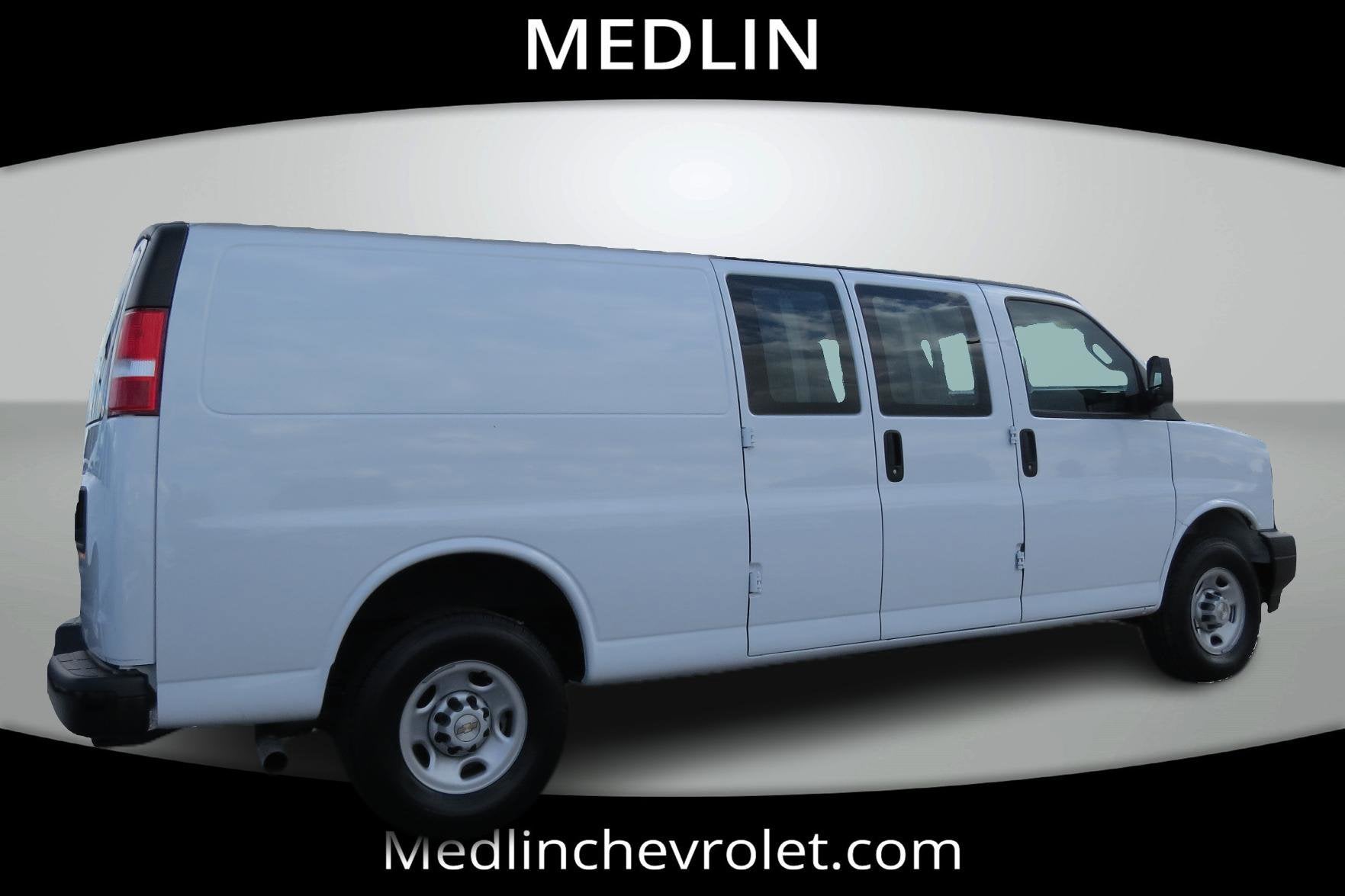 2024 Chevrolet Express Cargo 2500 WT