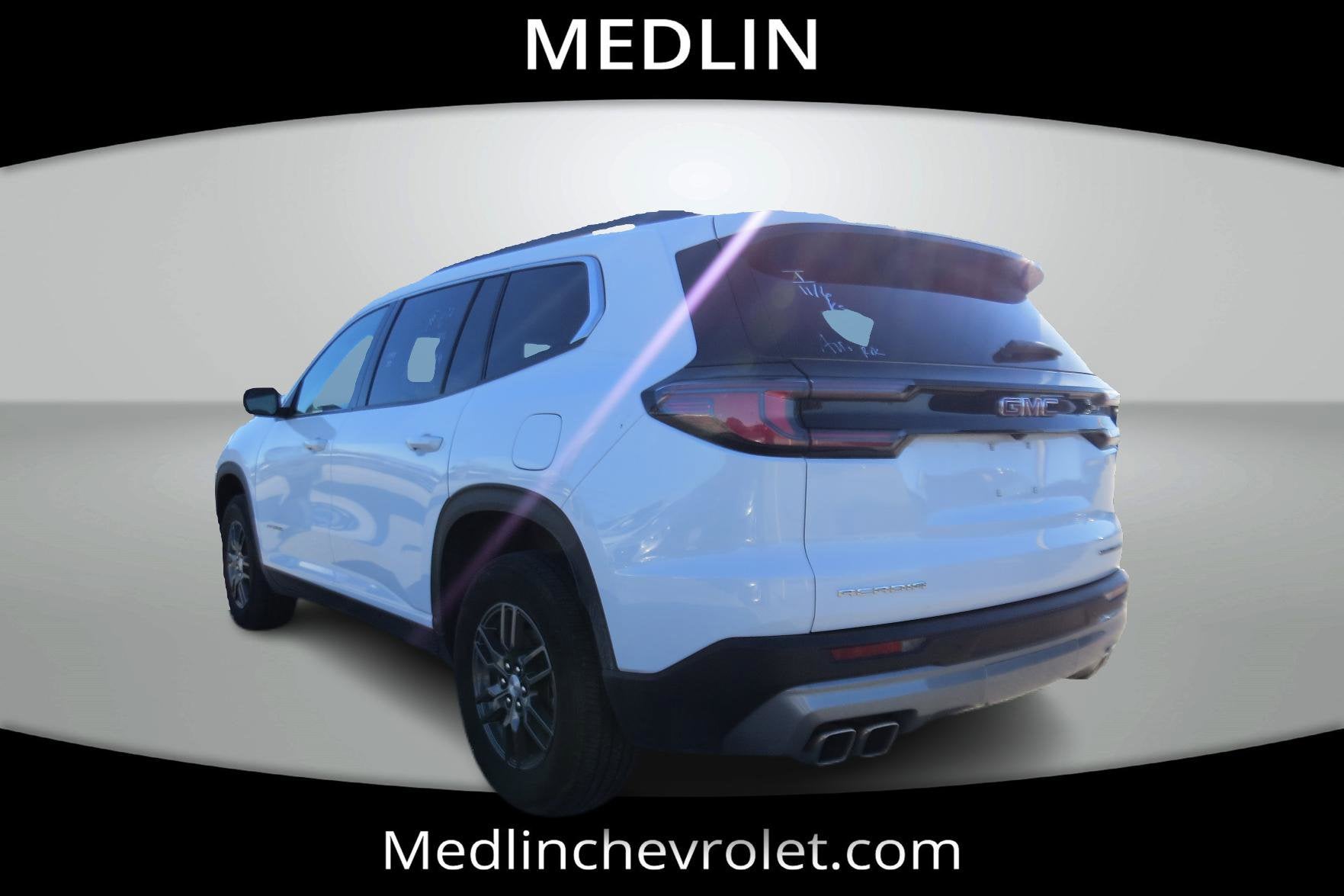 2025 GMC Acadia Elevation