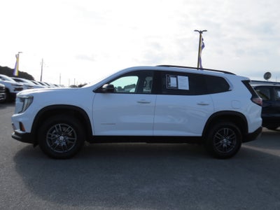 2025 GMC Acadia Elevation
