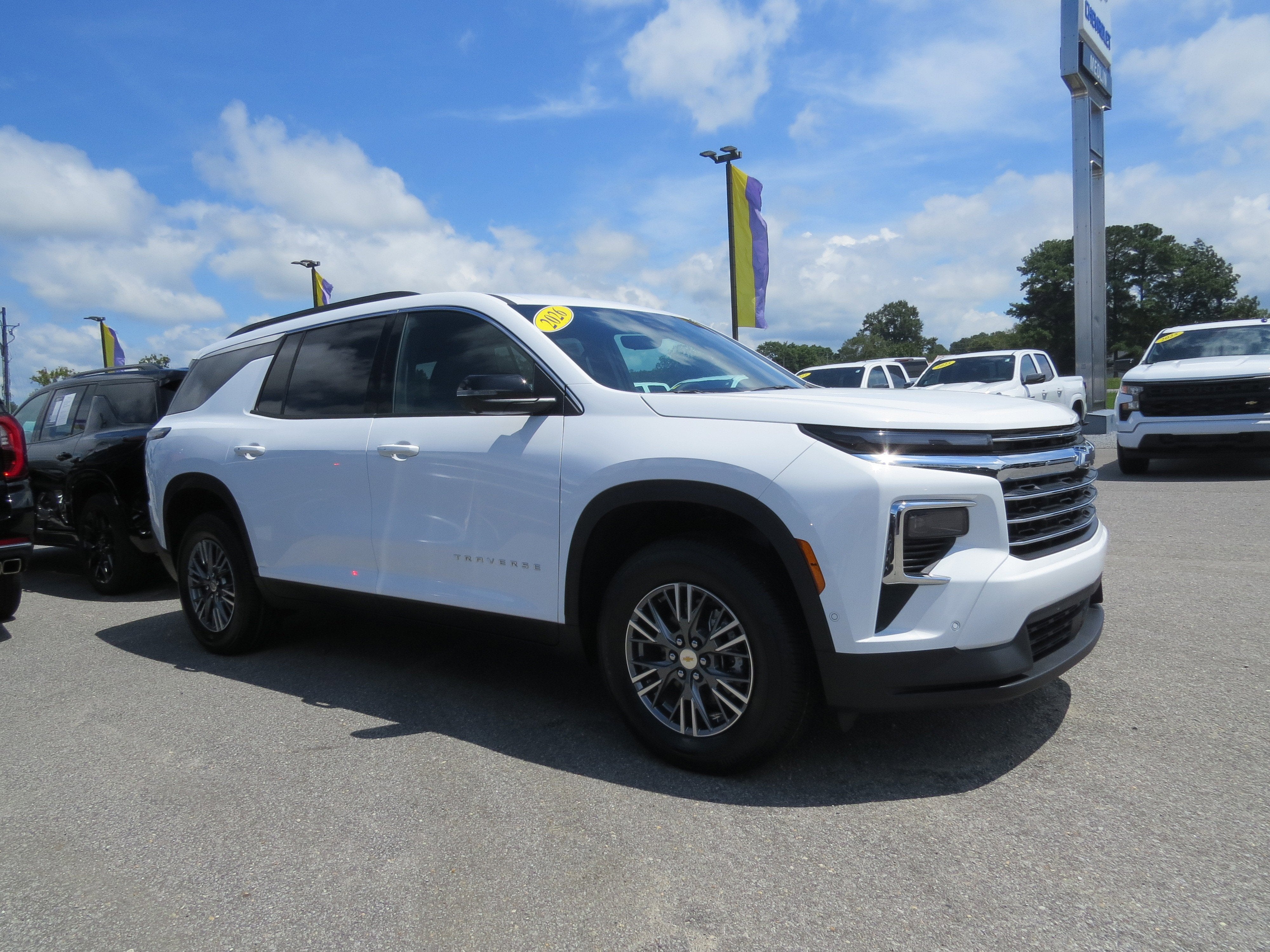 2026 Chevrolet Traverse LT