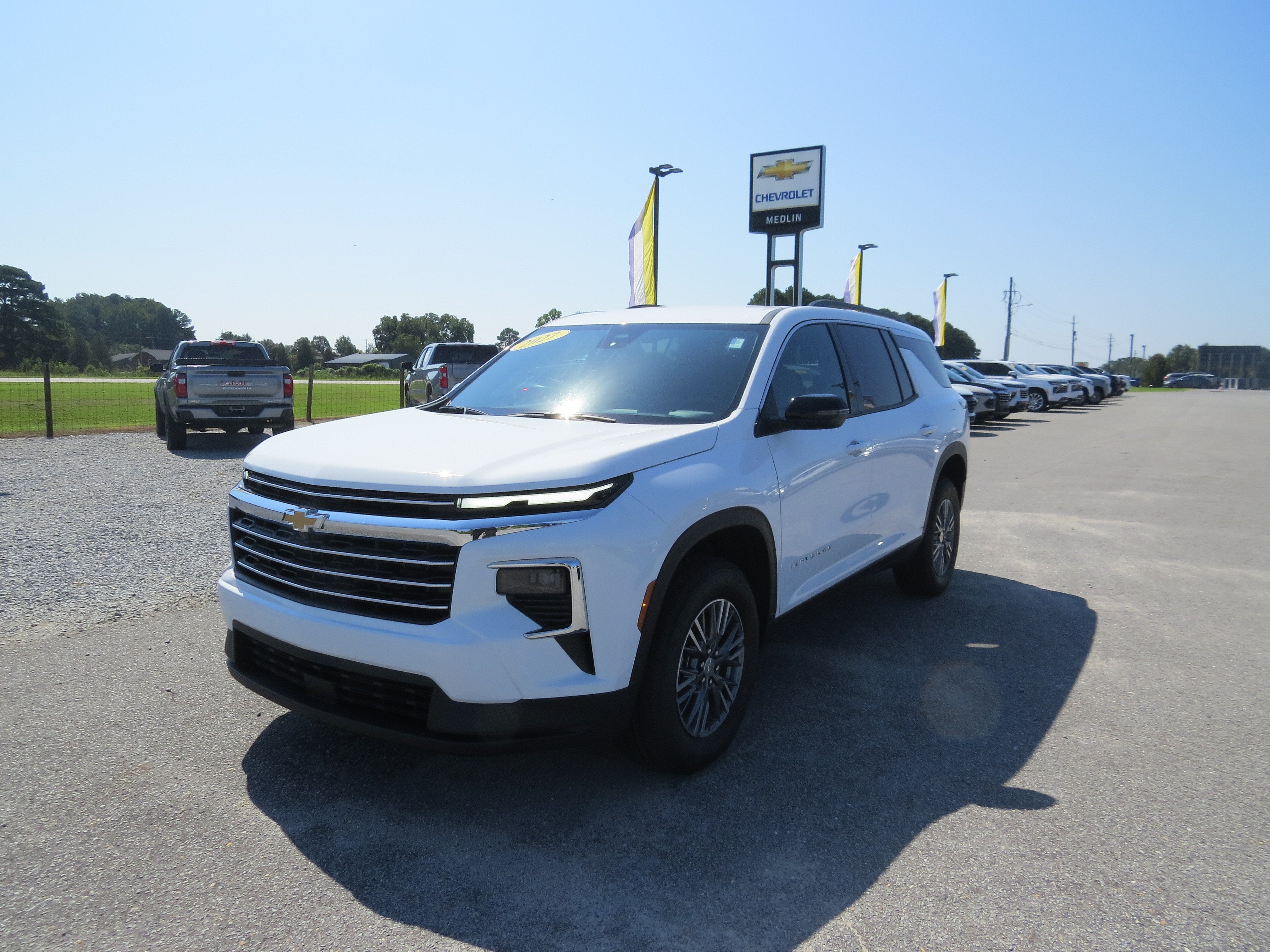 2027 Chevrolet Traverse LT