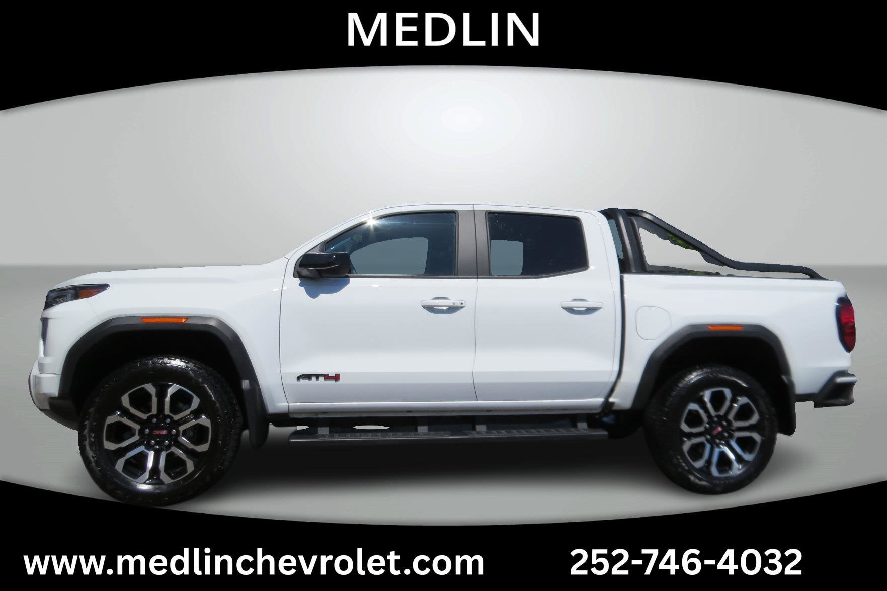 2025 GMC Canyon AT4