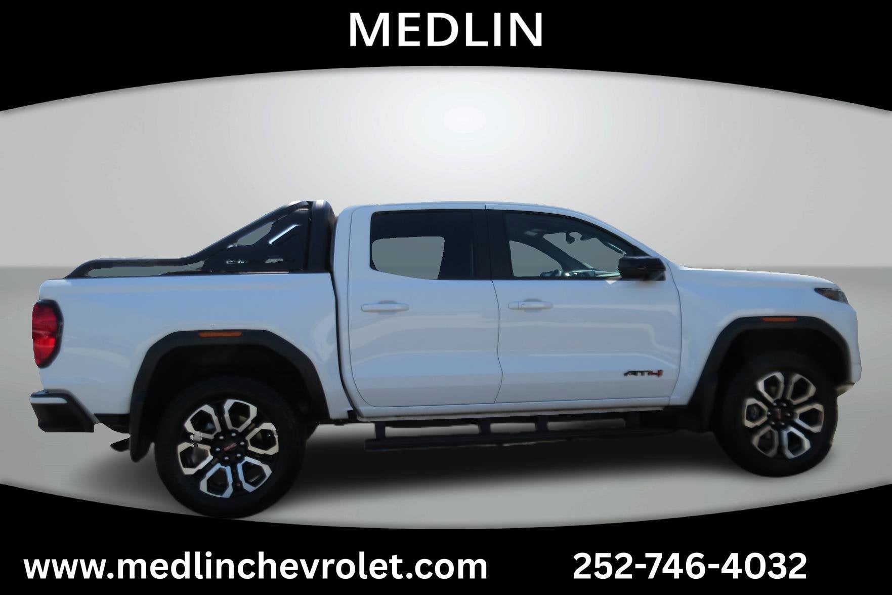 2025 GMC Canyon AT4