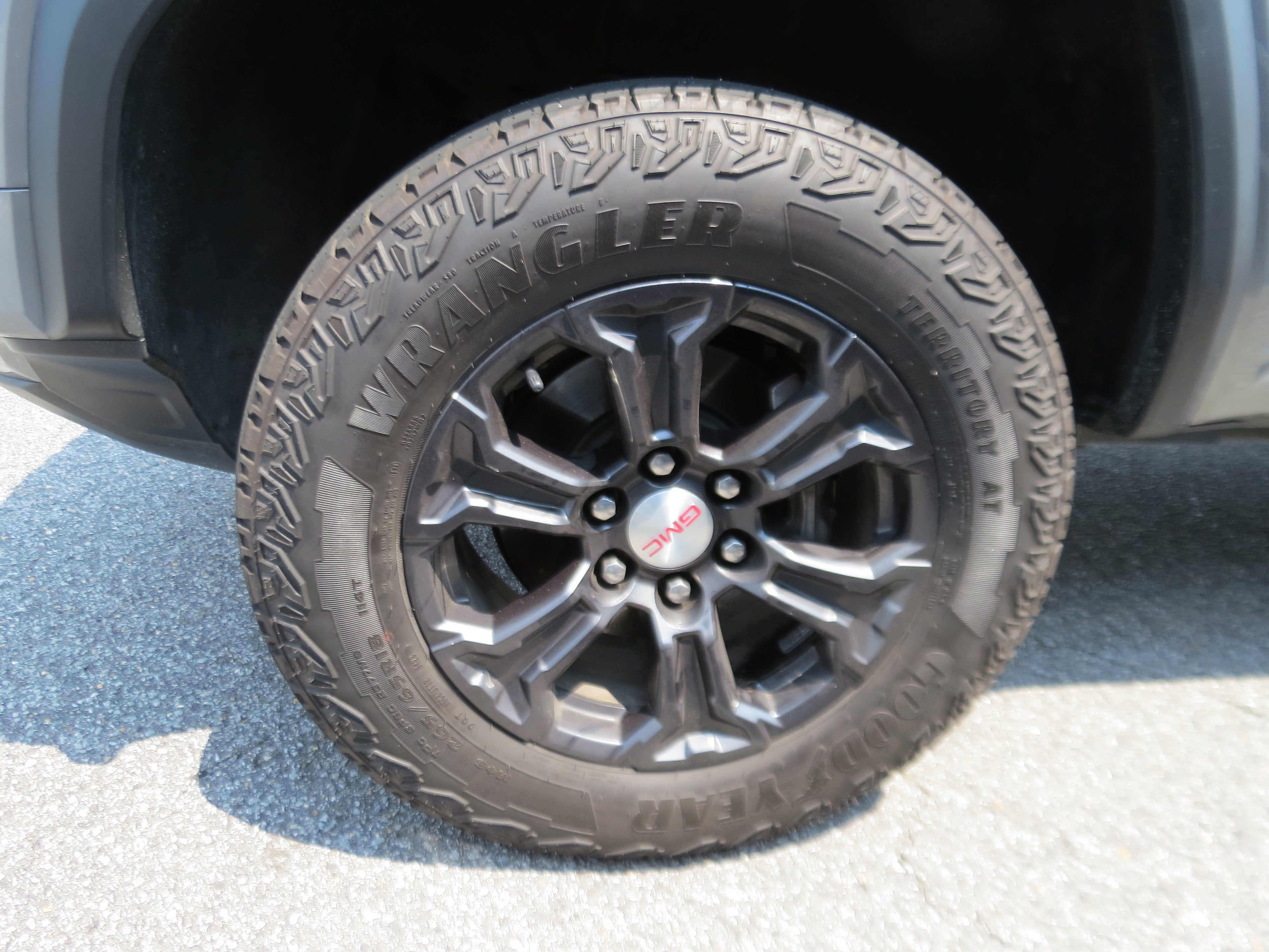 2023 GMC Canyon 2WD Elevation