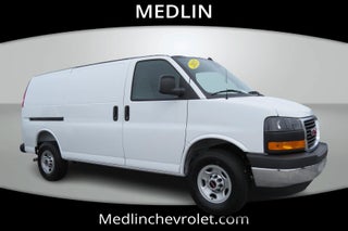 2025 GMC Savana Cargo 3500 Work Van