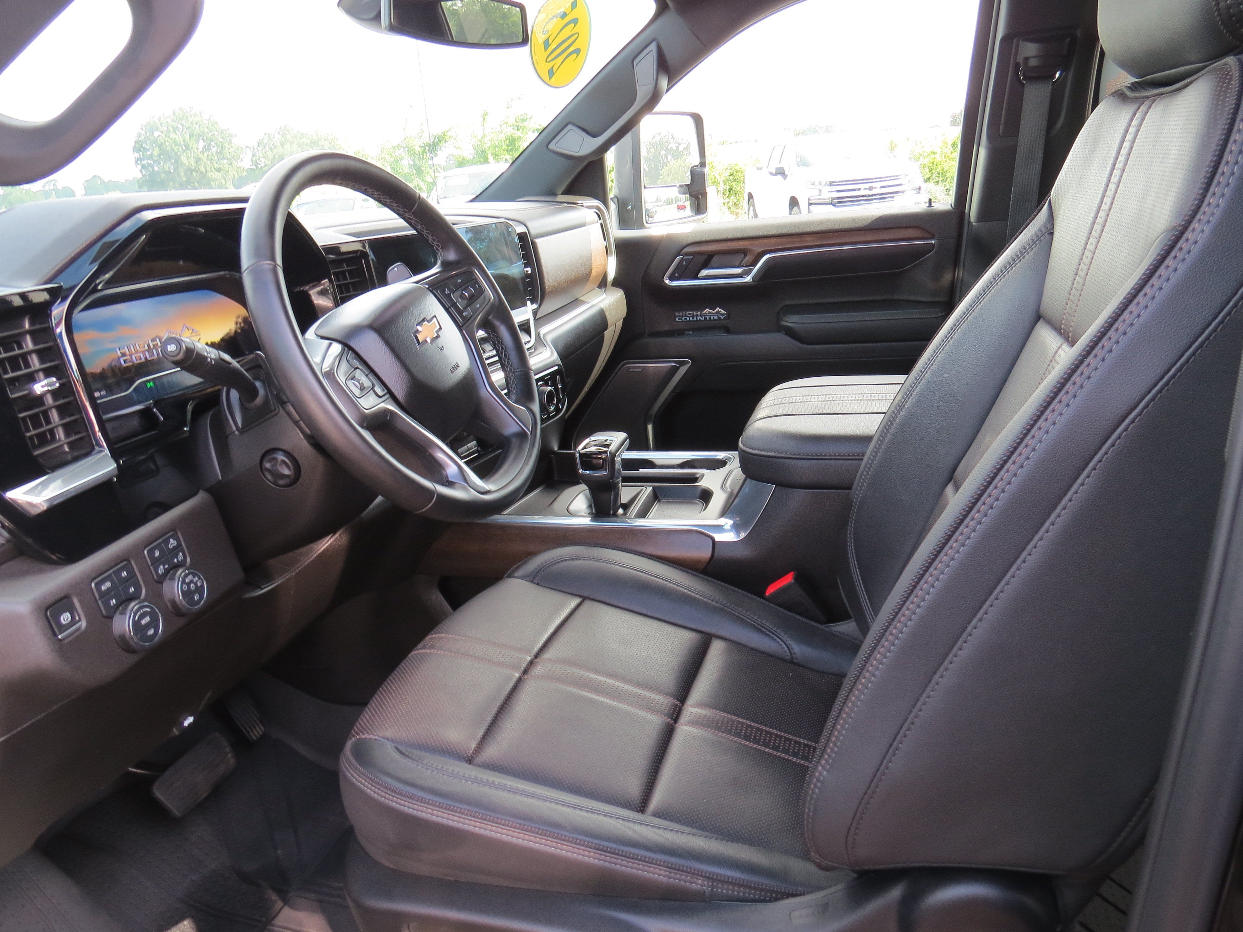 2025 Chevrolet Silverado 1500 High Country