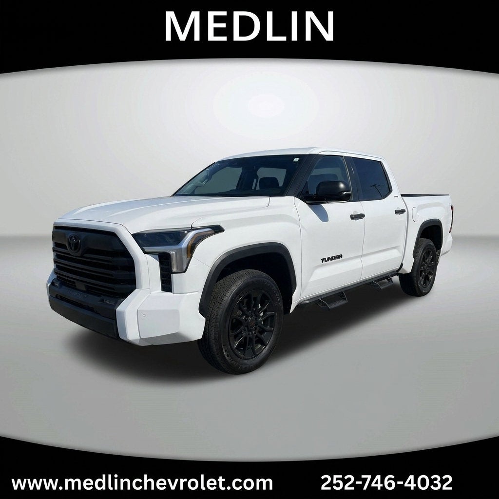 2023 Toyota Tundra 4WD SR5