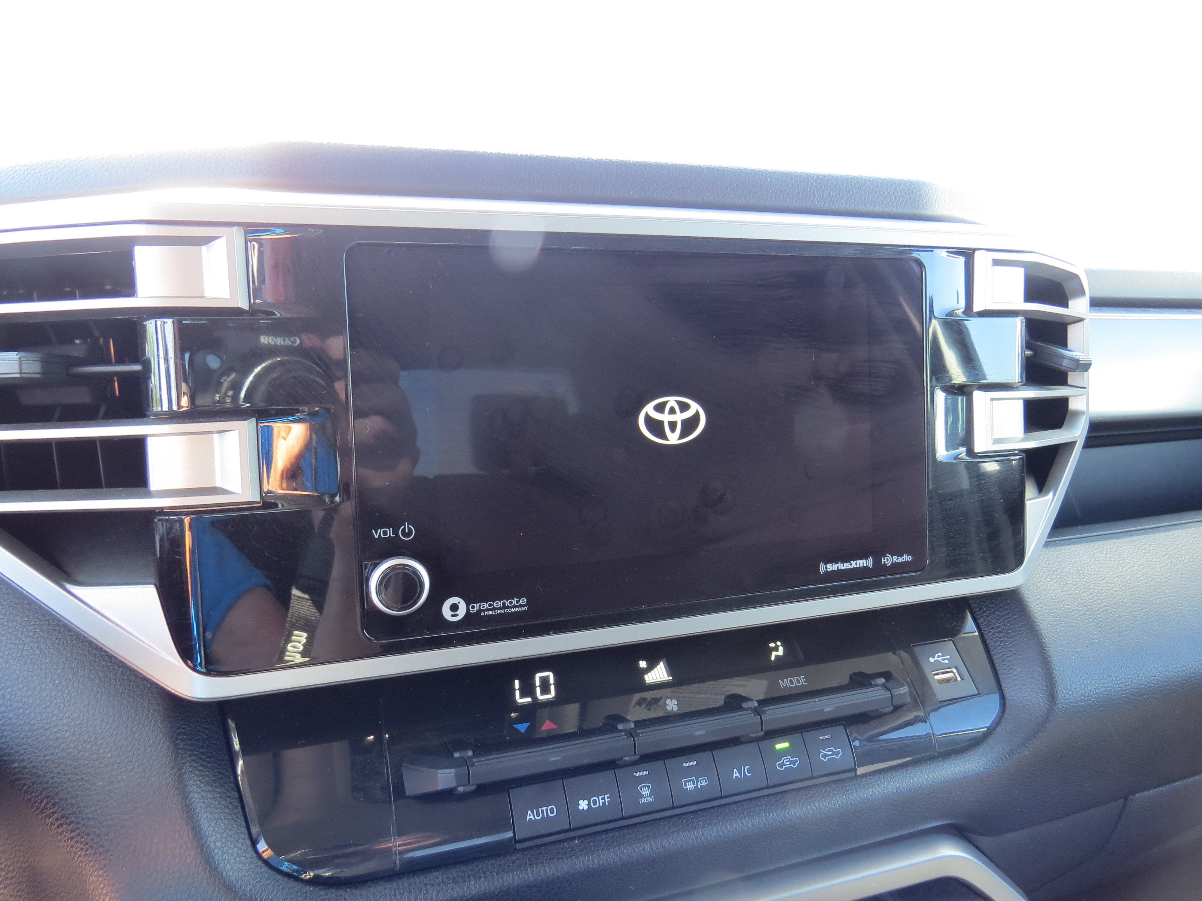 2023 Toyota Tundra 4WD SR5