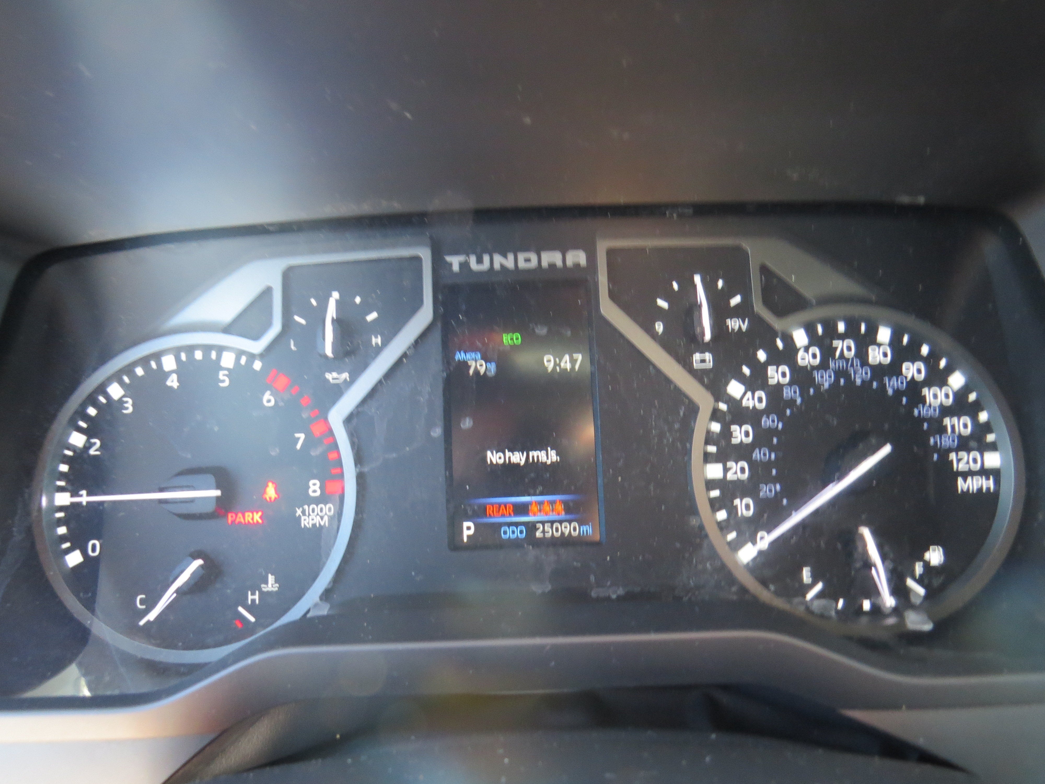 2023 Toyota Tundra 4WD SR5