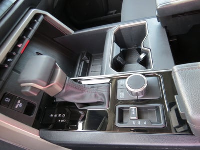 2024 Toyota Tundra 4WD SR5