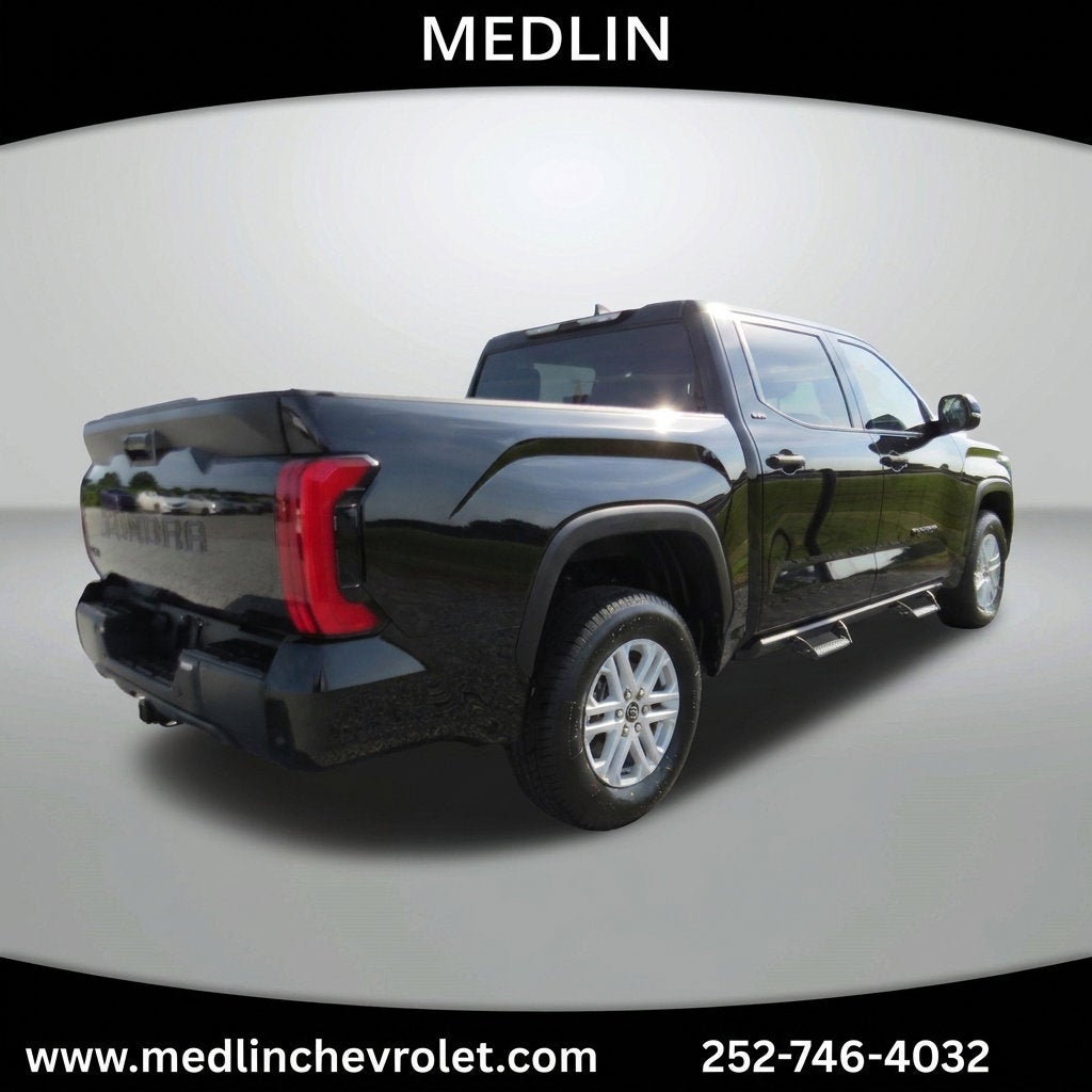 2024 Toyota Tundra 4WD SR5