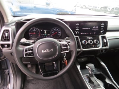 2023 Kia Sorento LX