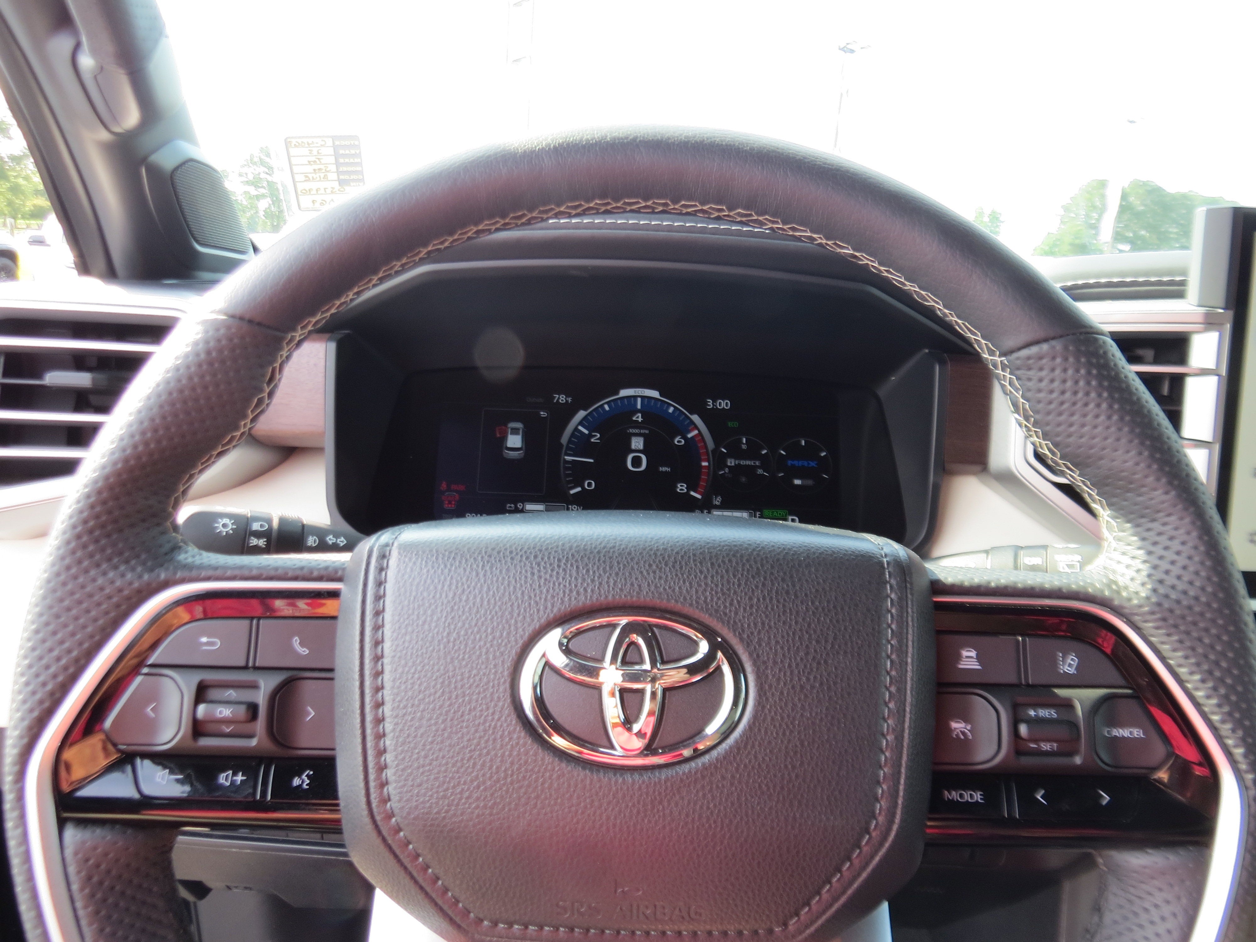2025 Toyota Sequoia SR5