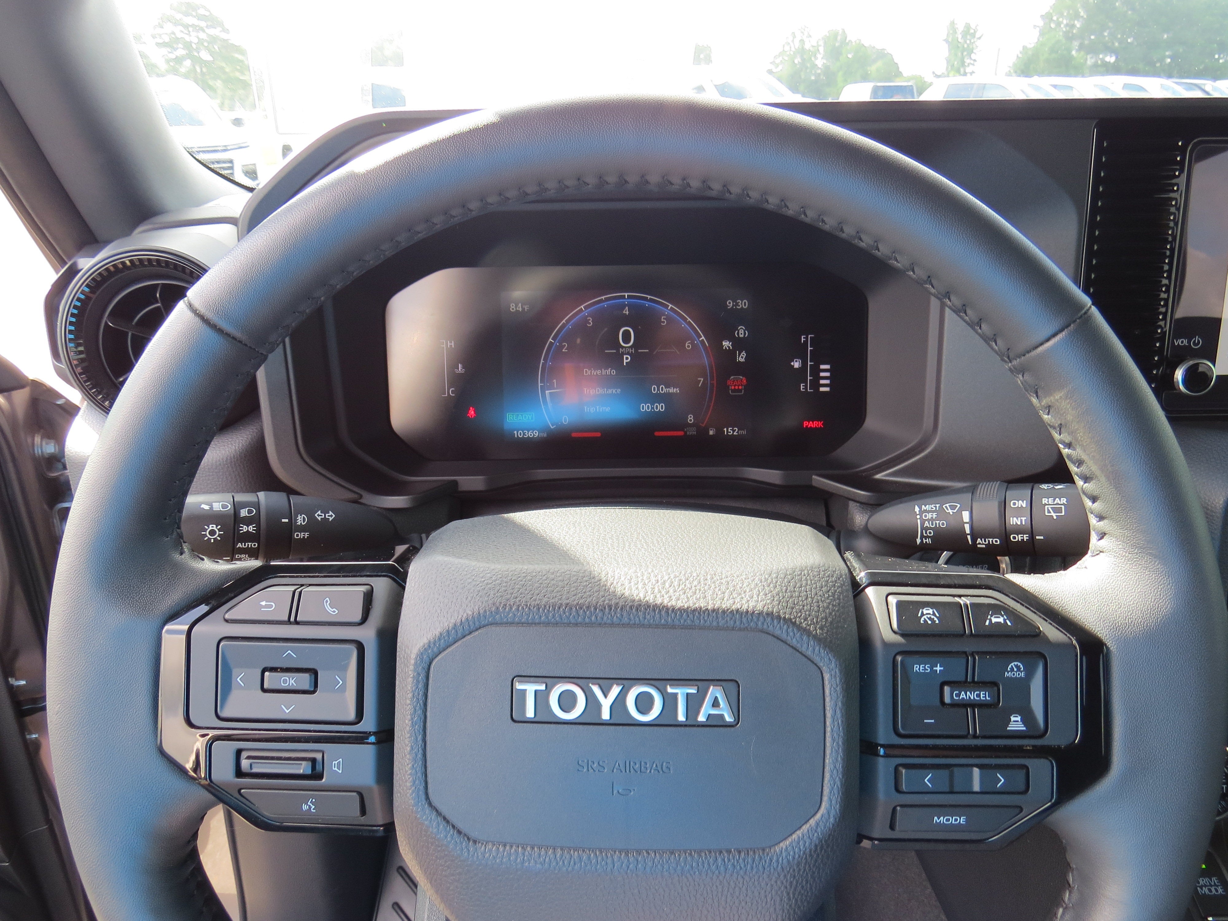 2024 Toyota Land Cruiser 4WD (Natl)