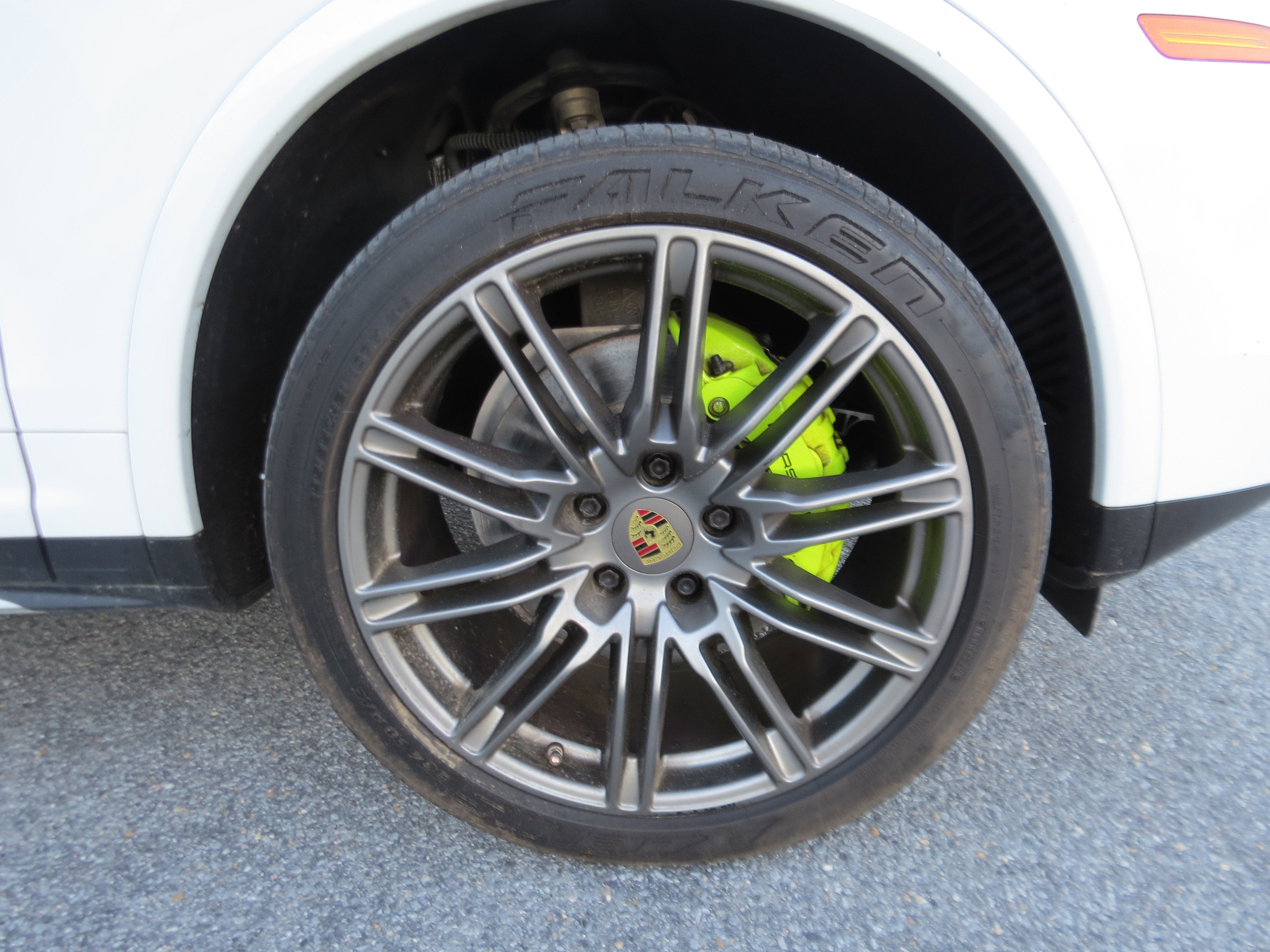 2017 Porsche Cayenne S E-Hybrid