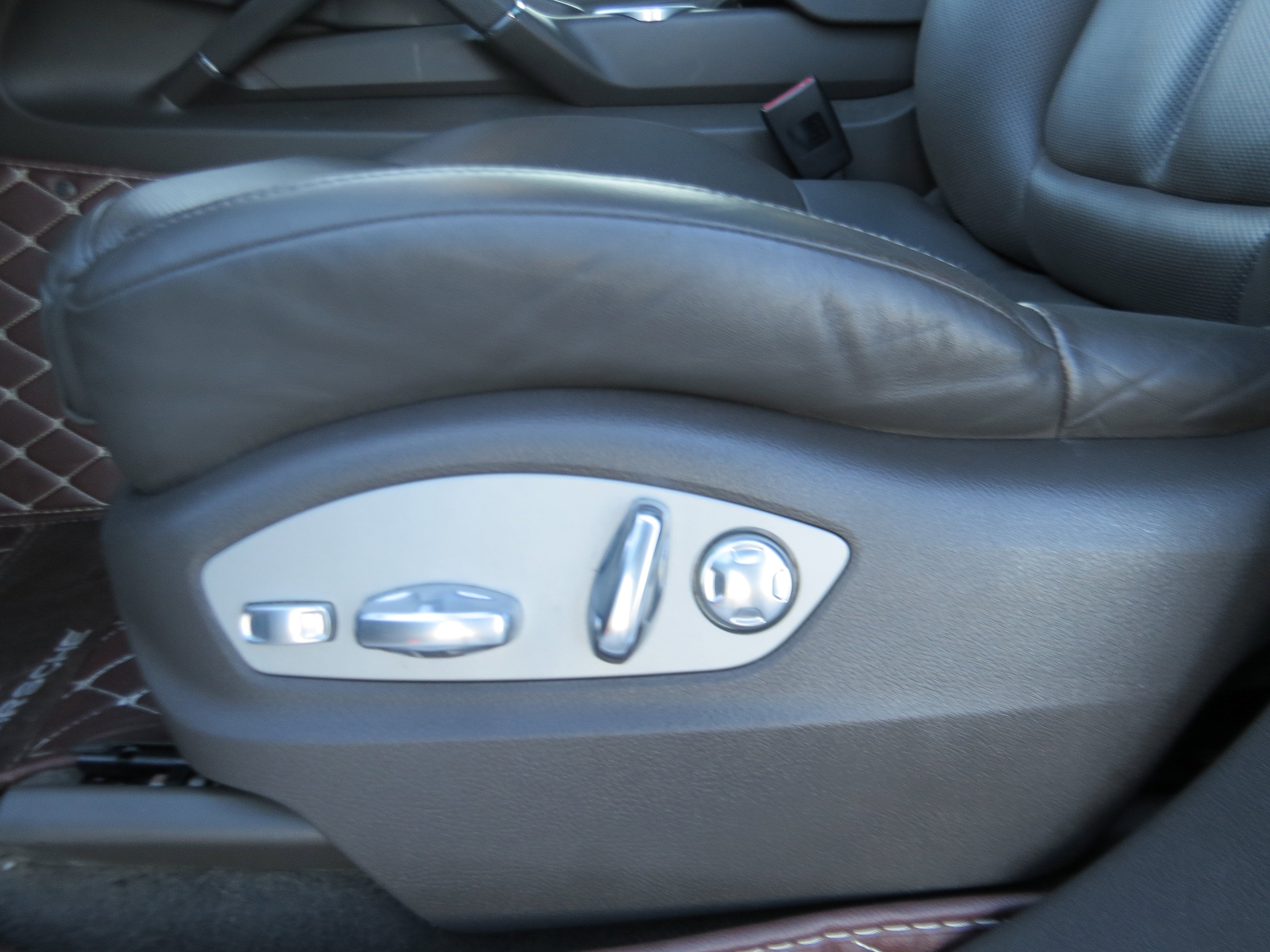 2017 Porsche Cayenne S E-Hybrid