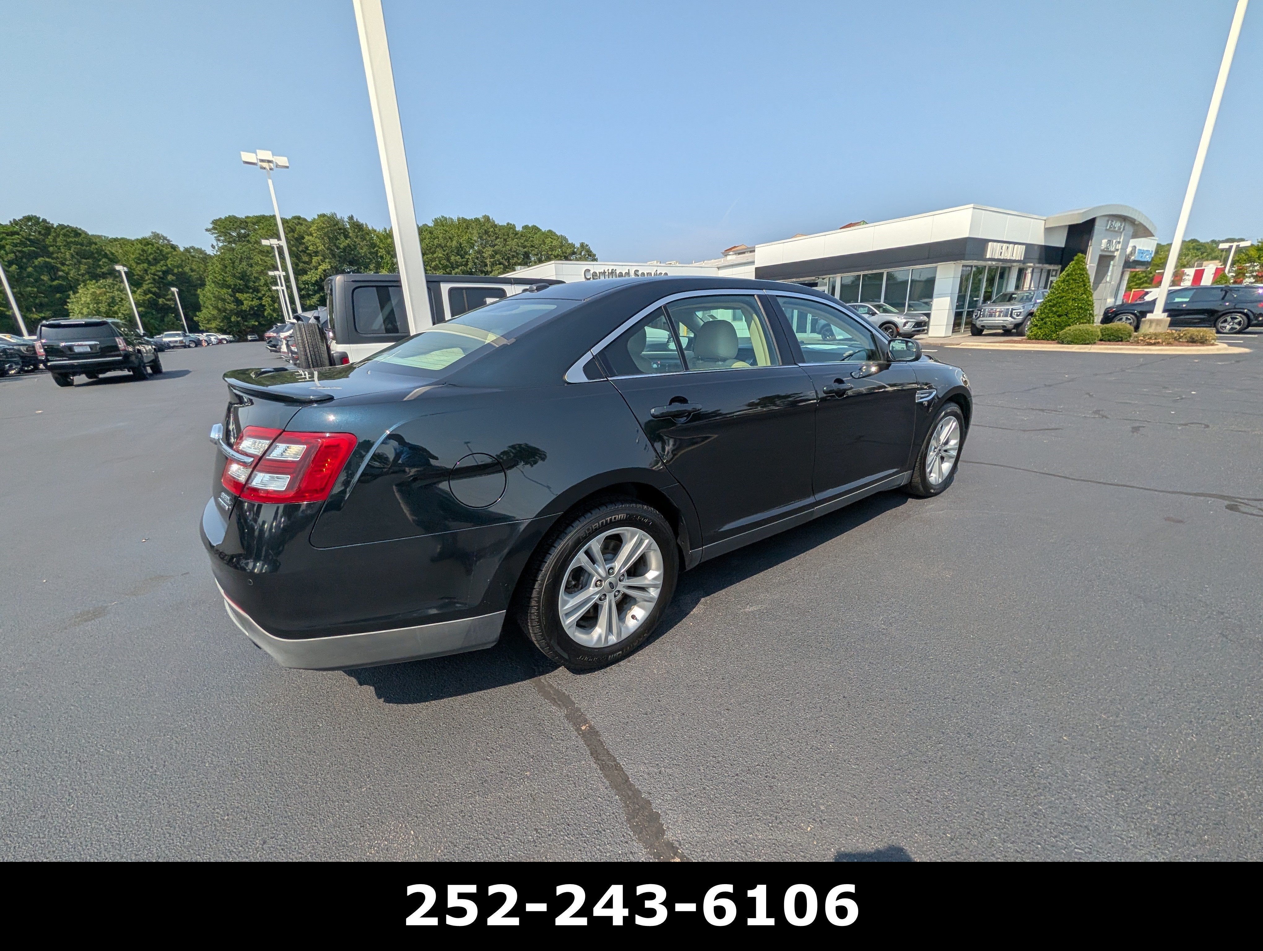 2014 Ford Taurus SEL