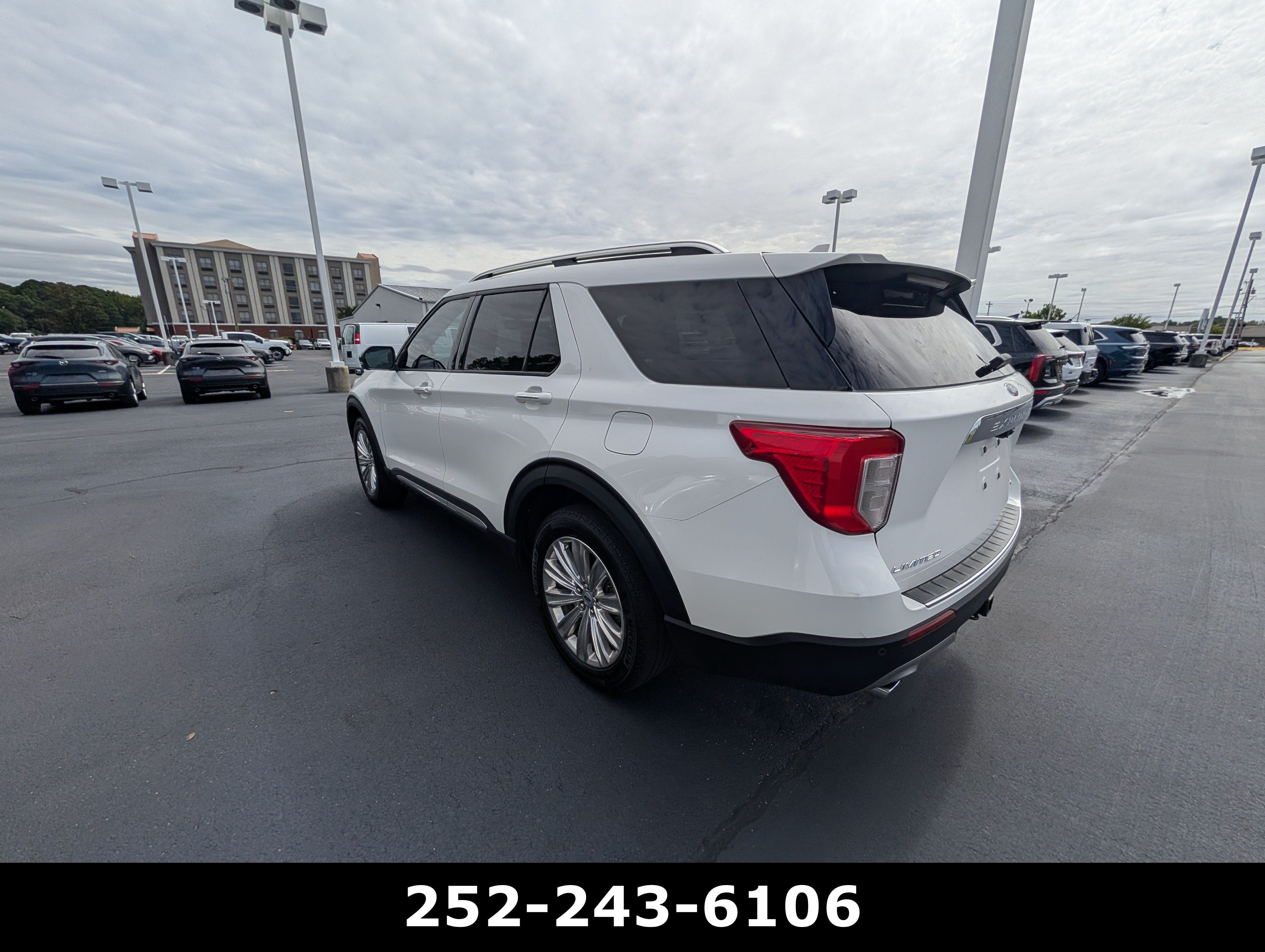 2023 Ford Explorer Limited