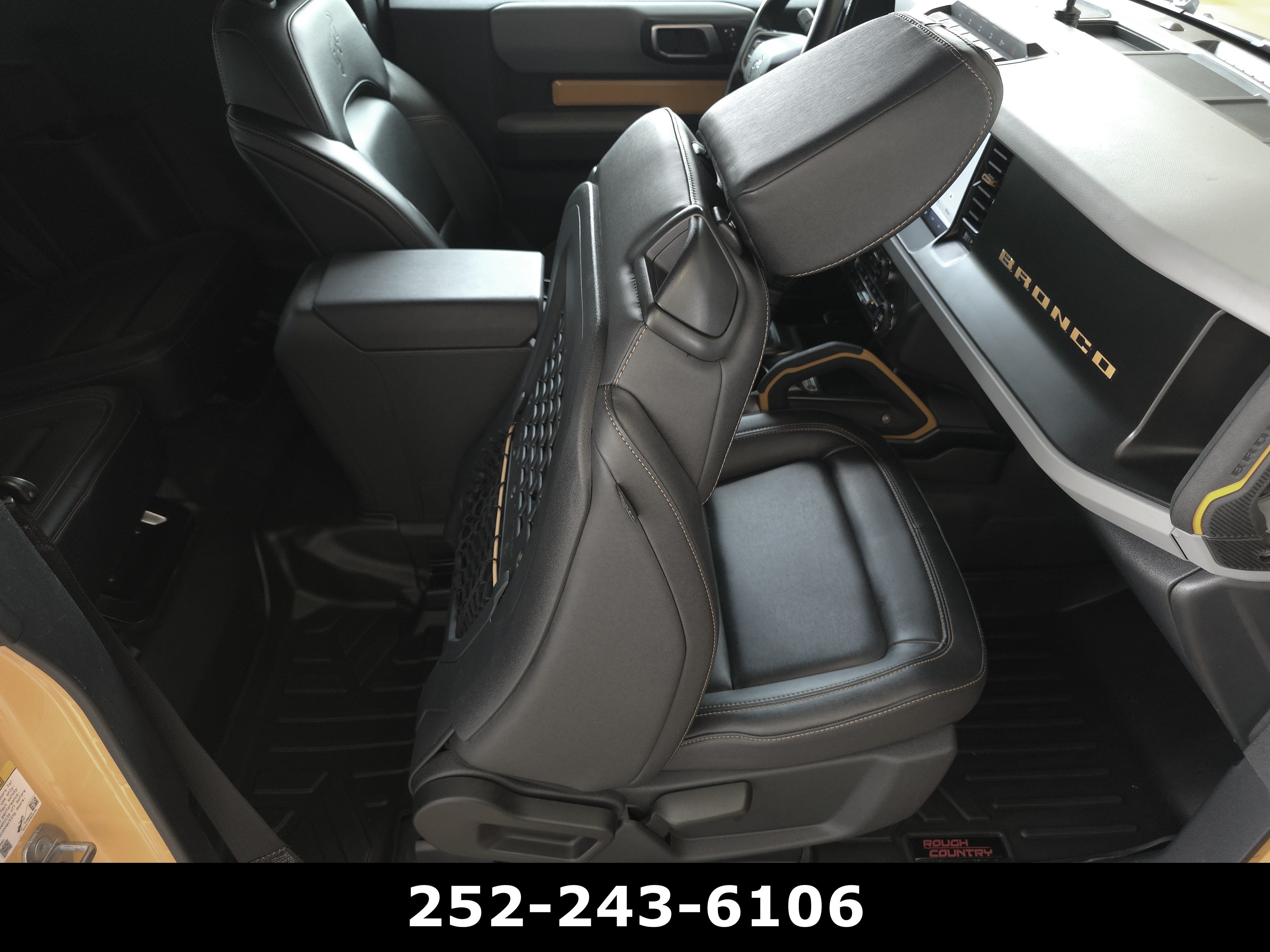 2021 Ford Bronco Base