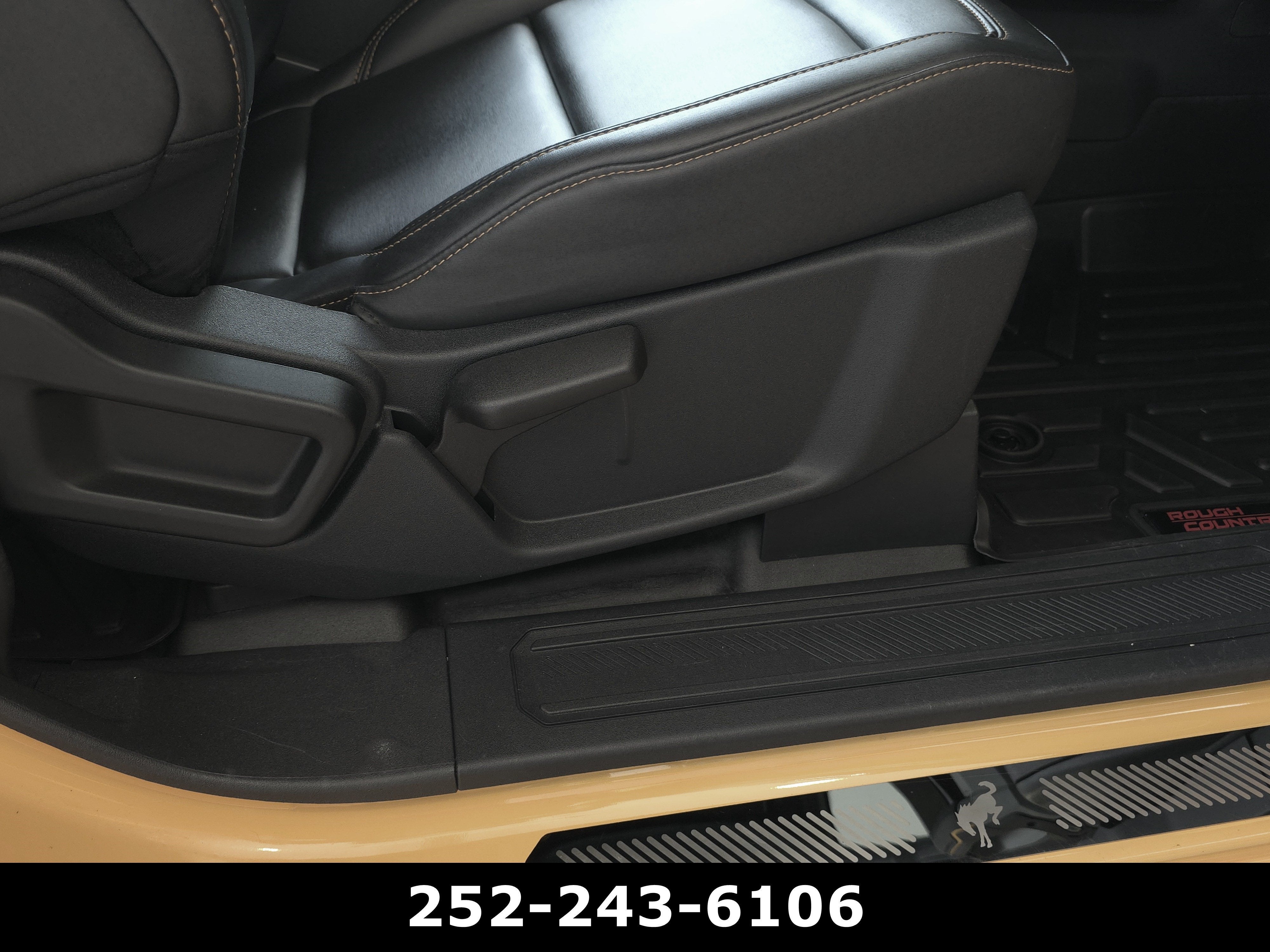 2021 Ford Bronco Base
