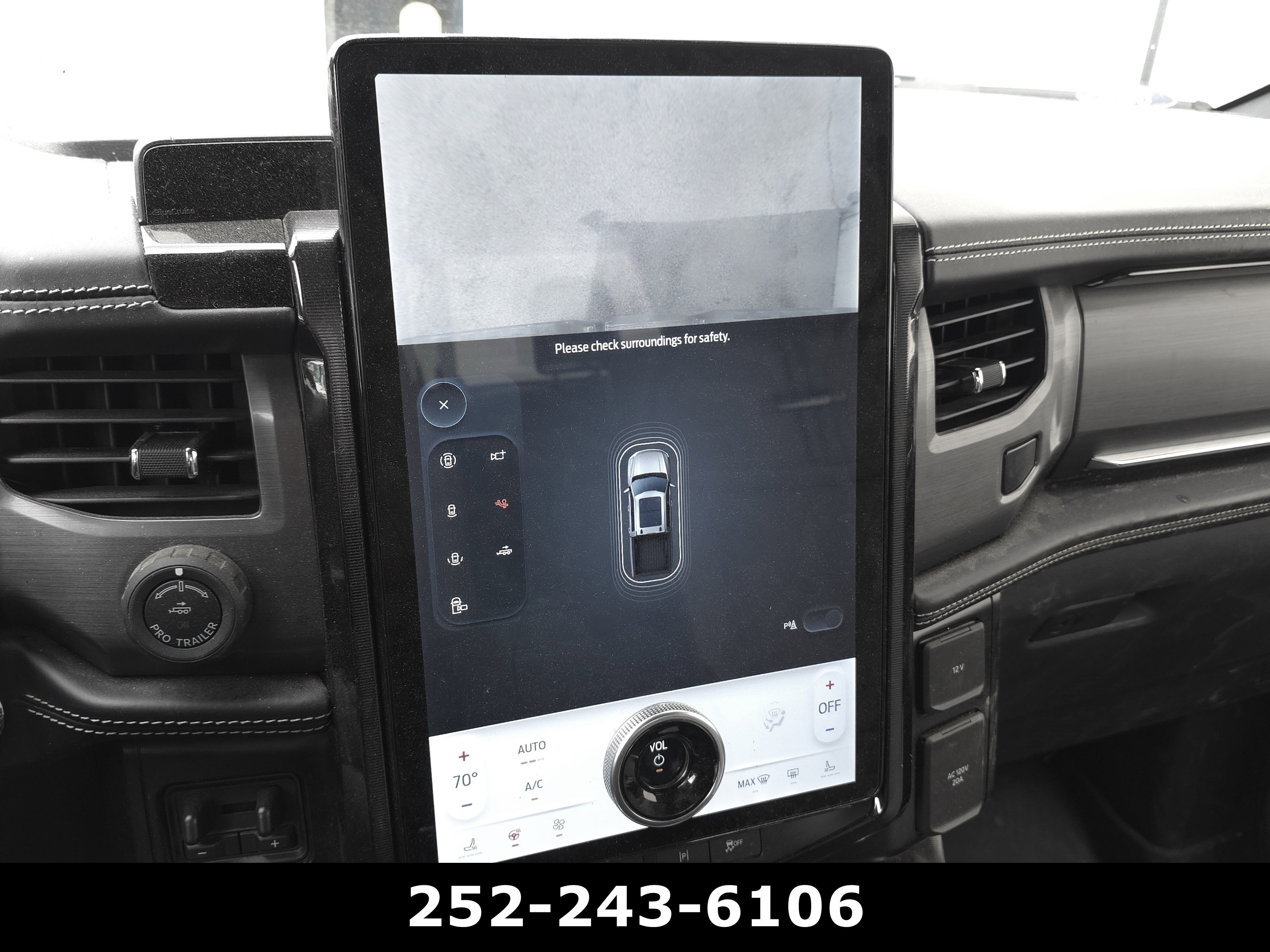 2022 Ford F-150 Lightning Pro