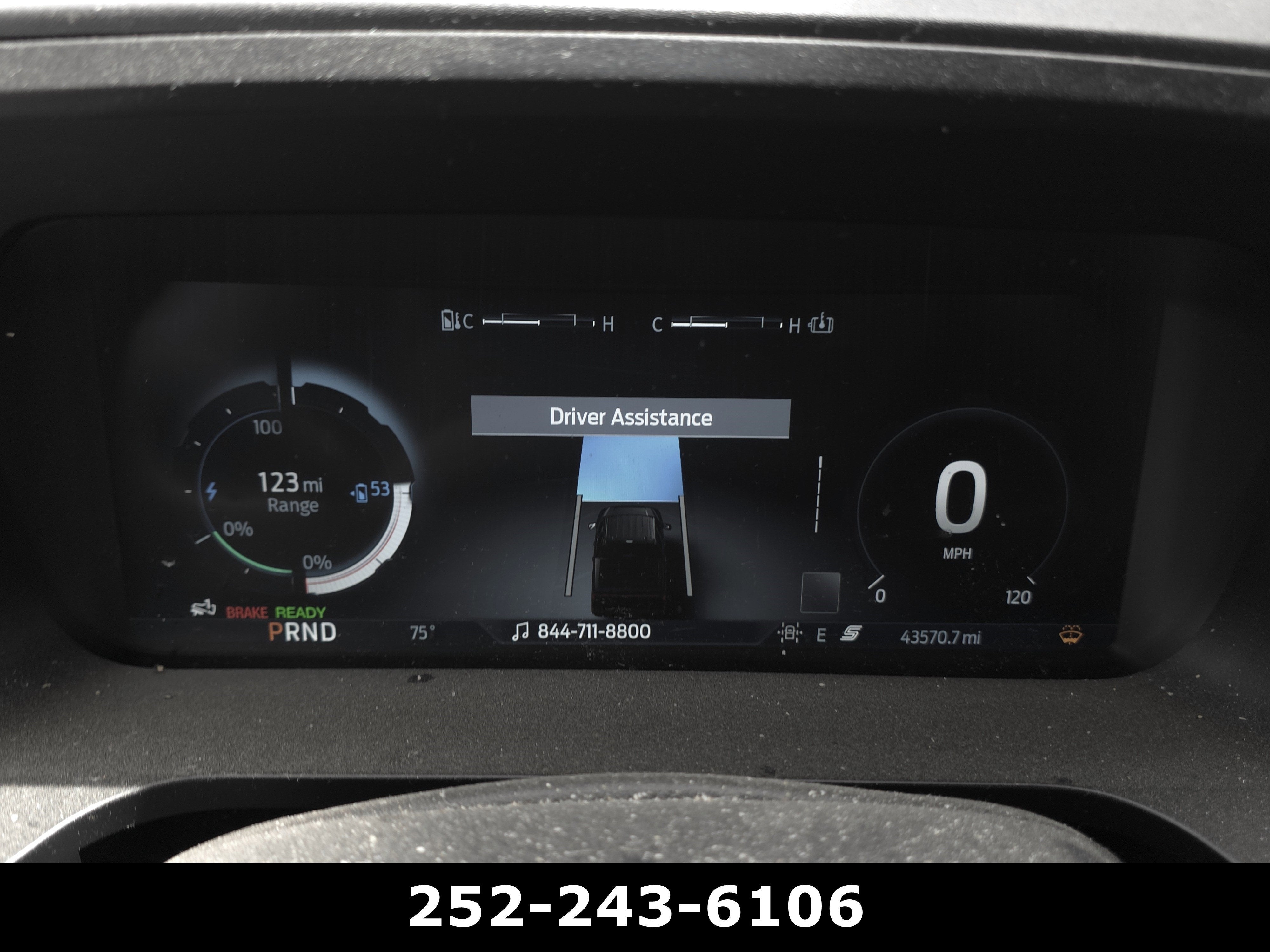 2022 Ford F-150 Lightning Pro