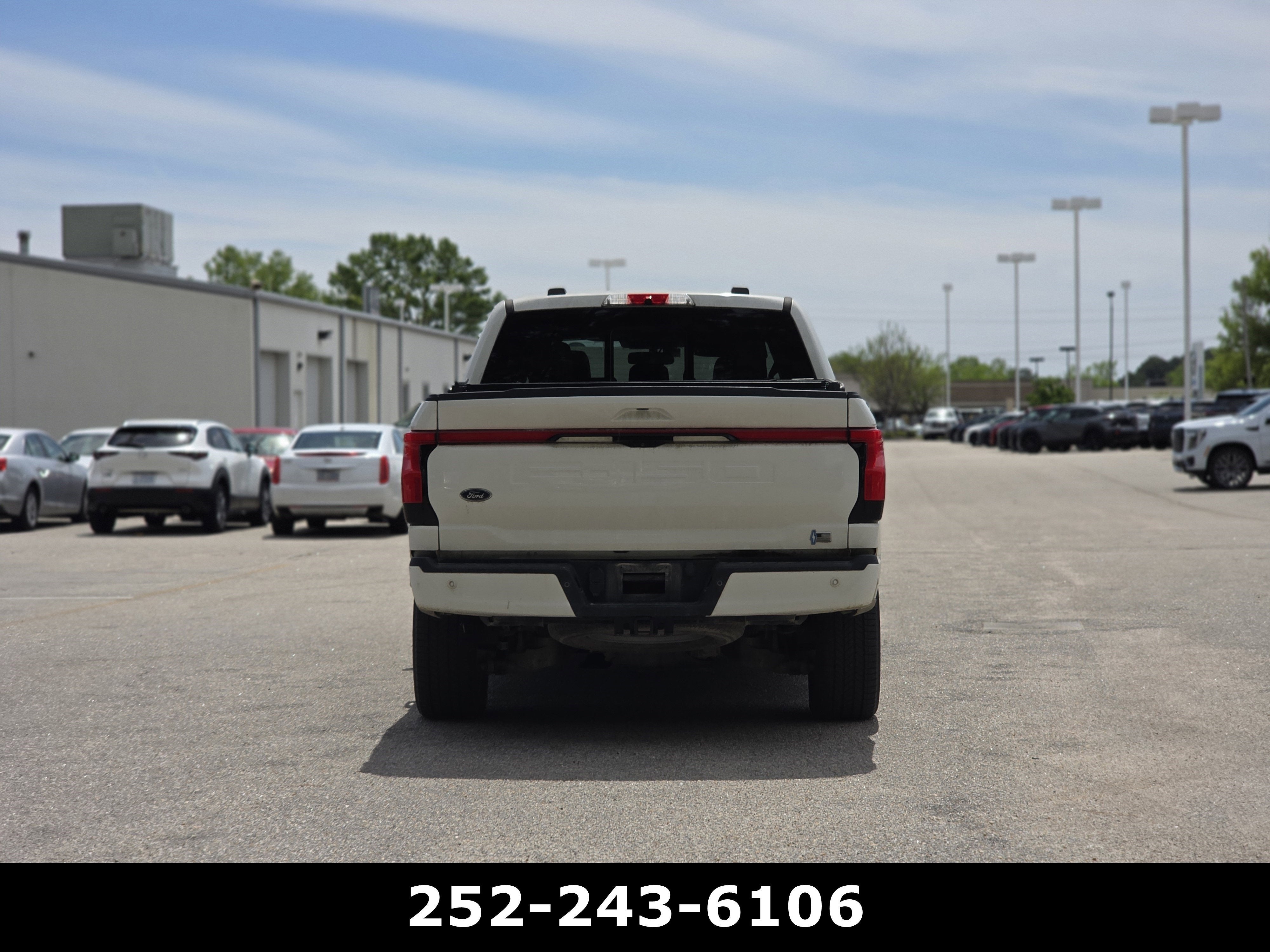 2022 Ford F-150 Lightning Pro