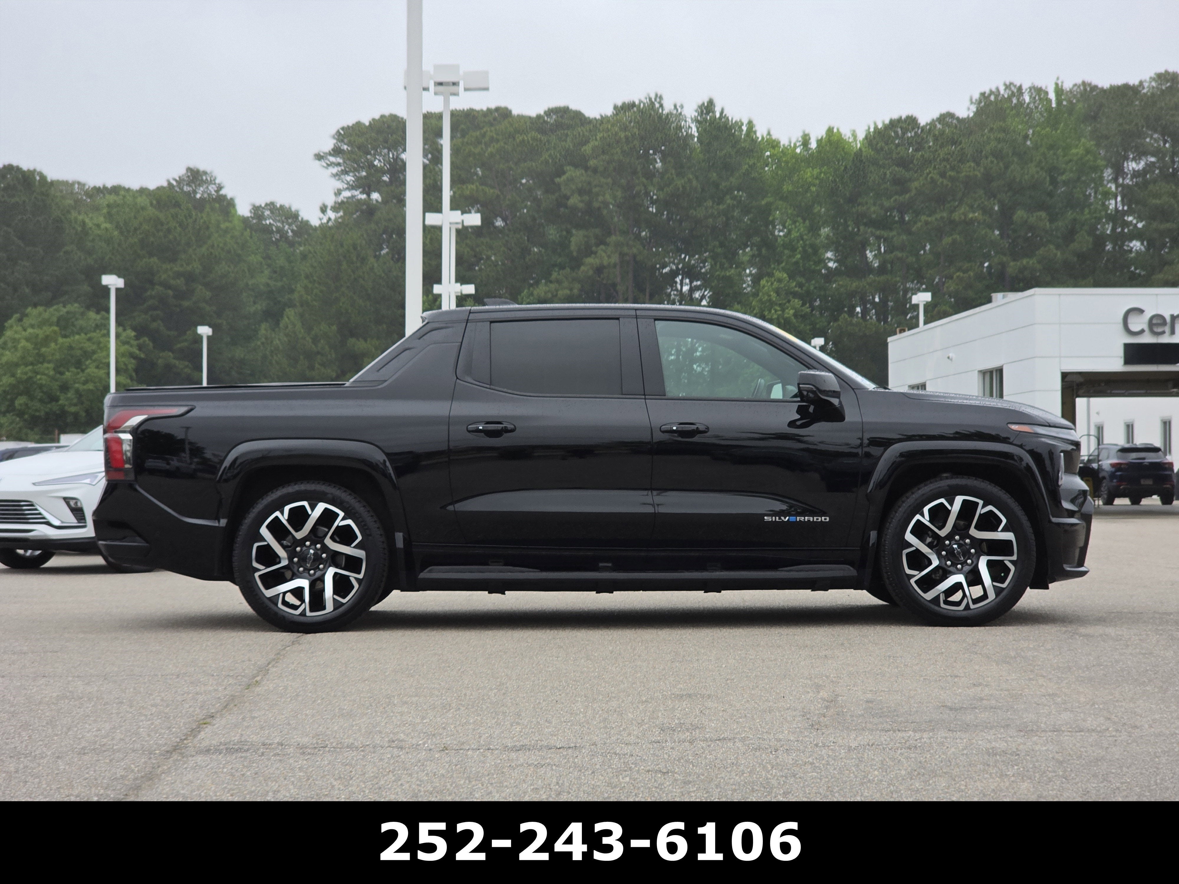 2025 Chevrolet Silverado EV RST - Max Range