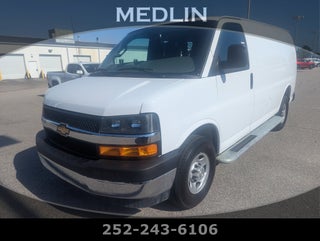 2025 Chevrolet Express Cargo WT