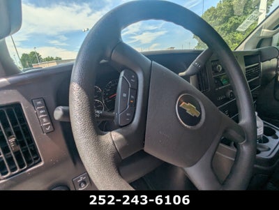 2025 Chevrolet Express Cargo WT