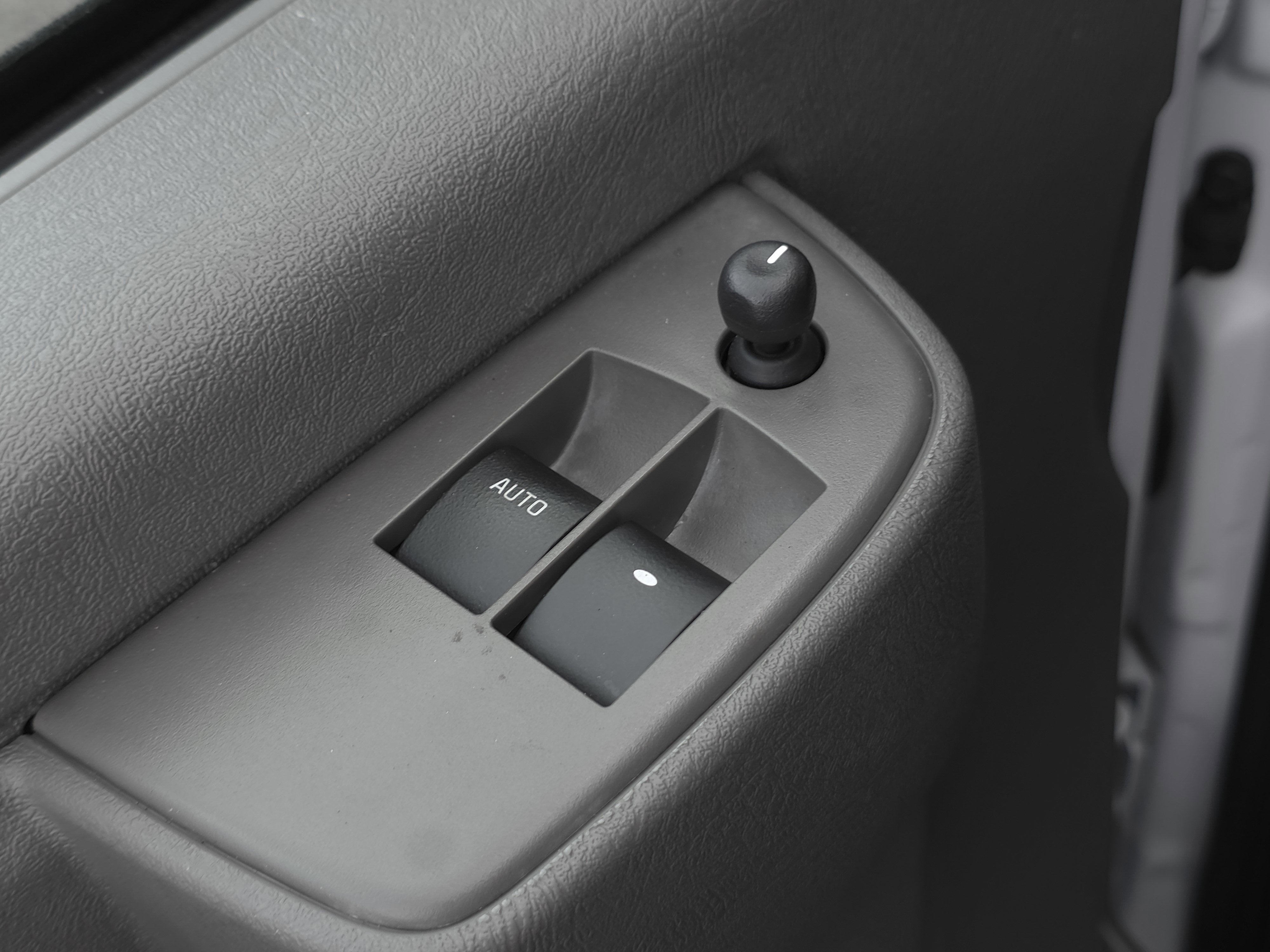 2024 Chevrolet Express 2500 Work Van Cargo