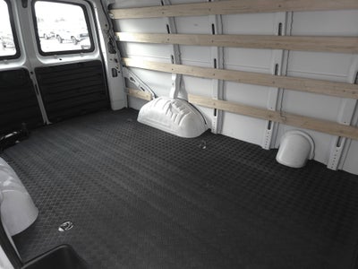 2024 Chevrolet Express 2500 Work Van Cargo