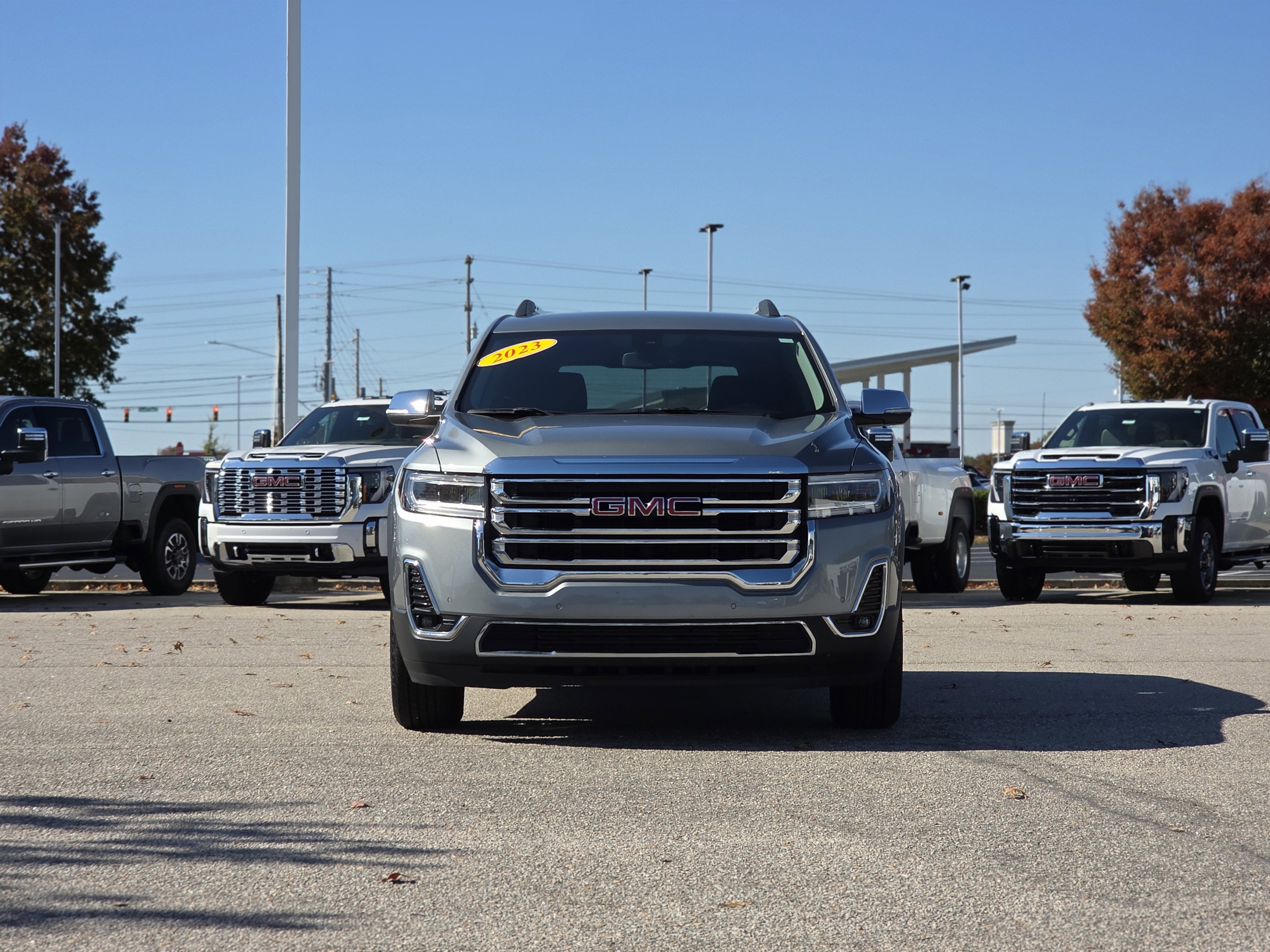 2023 GMC Acadia SLT