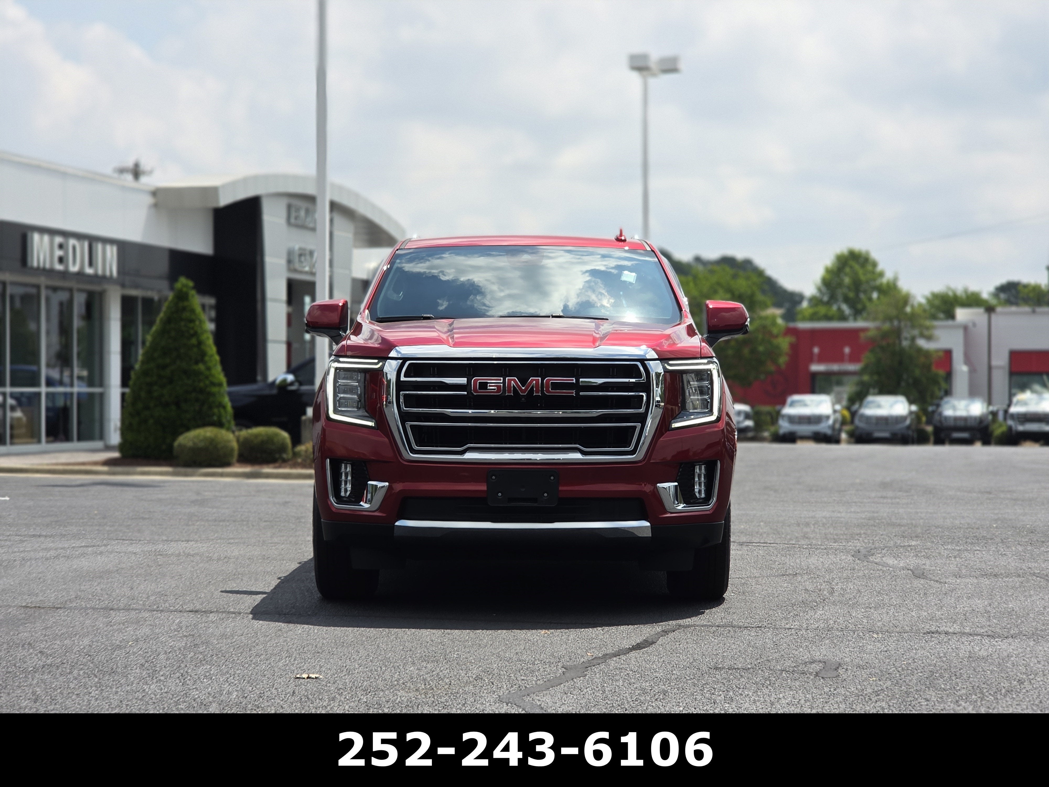 2024 GMC Yukon SLT
