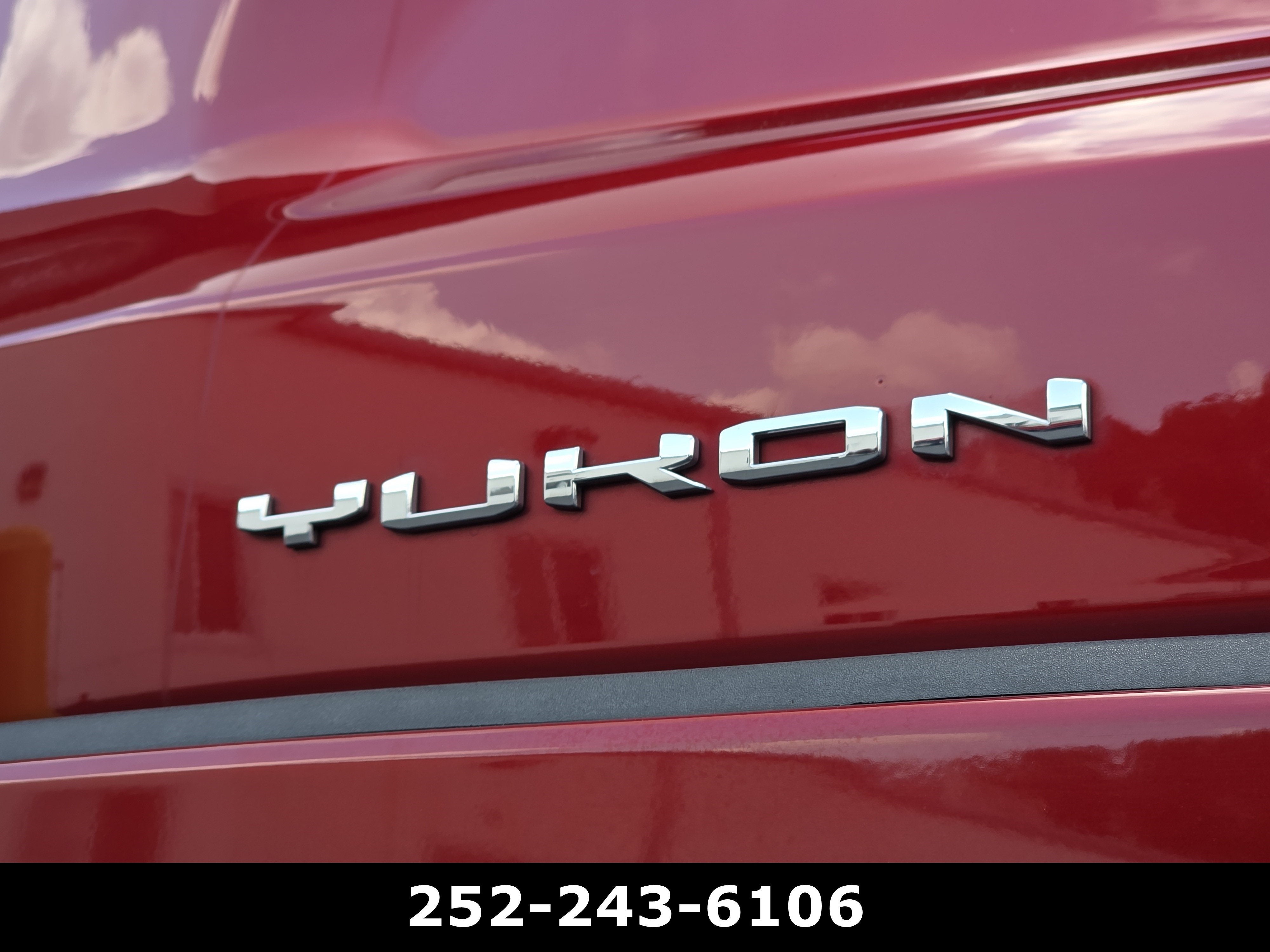 2024 GMC Yukon SLT