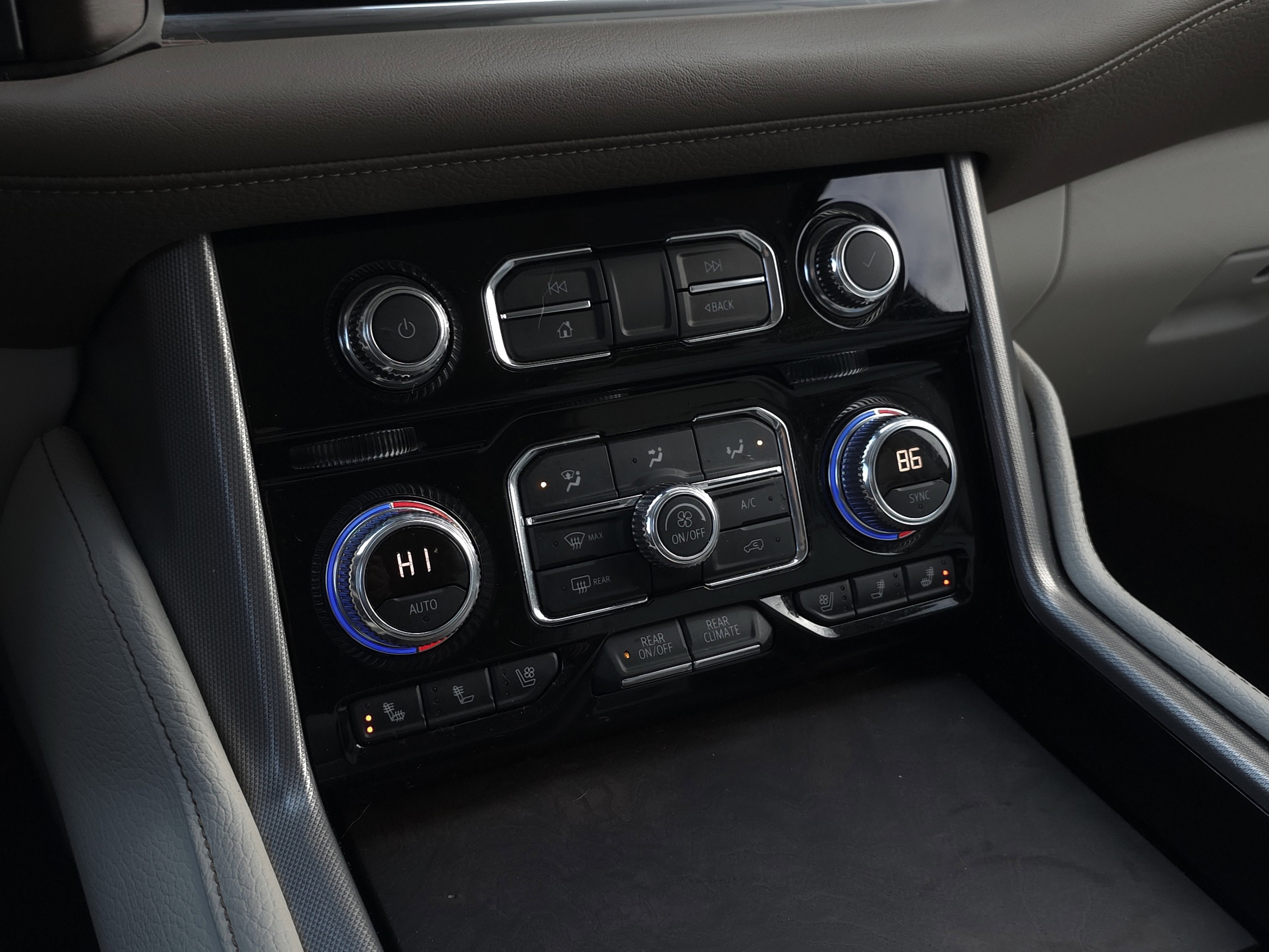 2022 GMC Yukon Denali