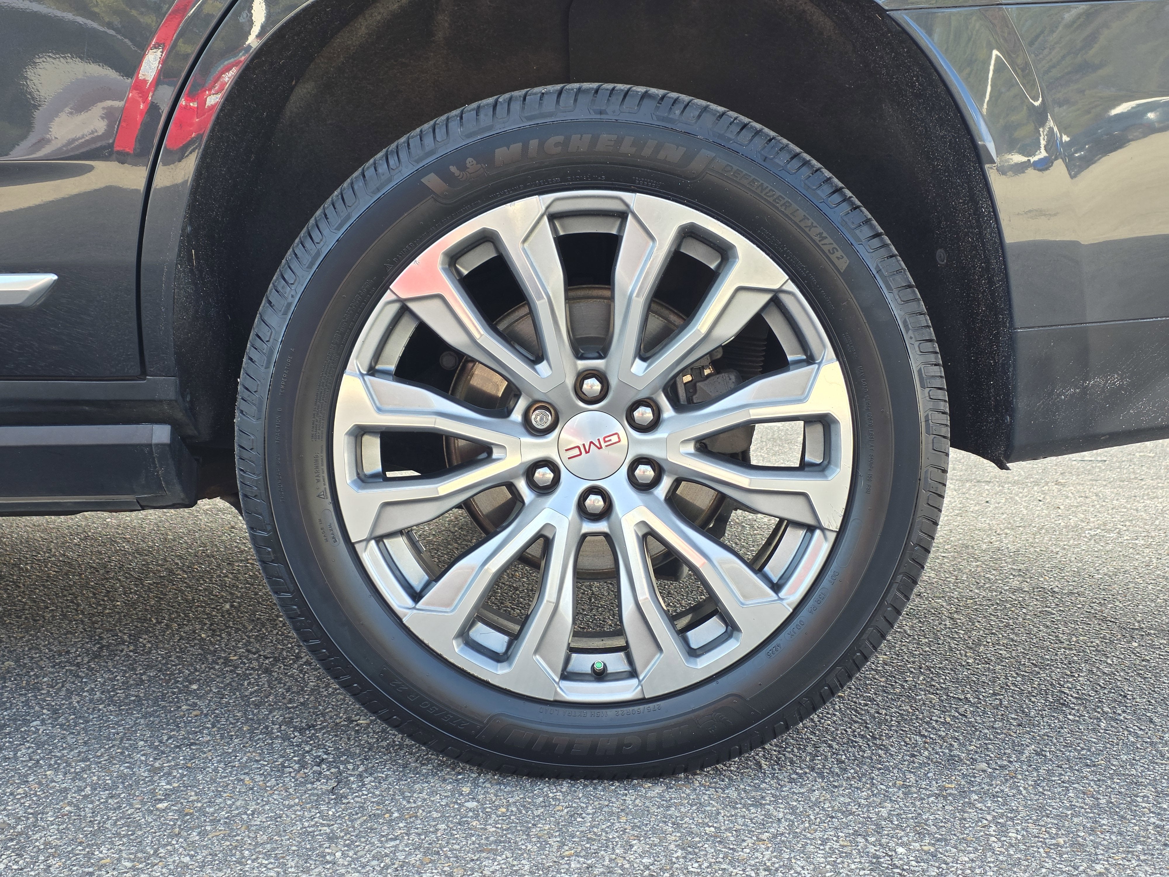 2022 GMC Yukon Denali