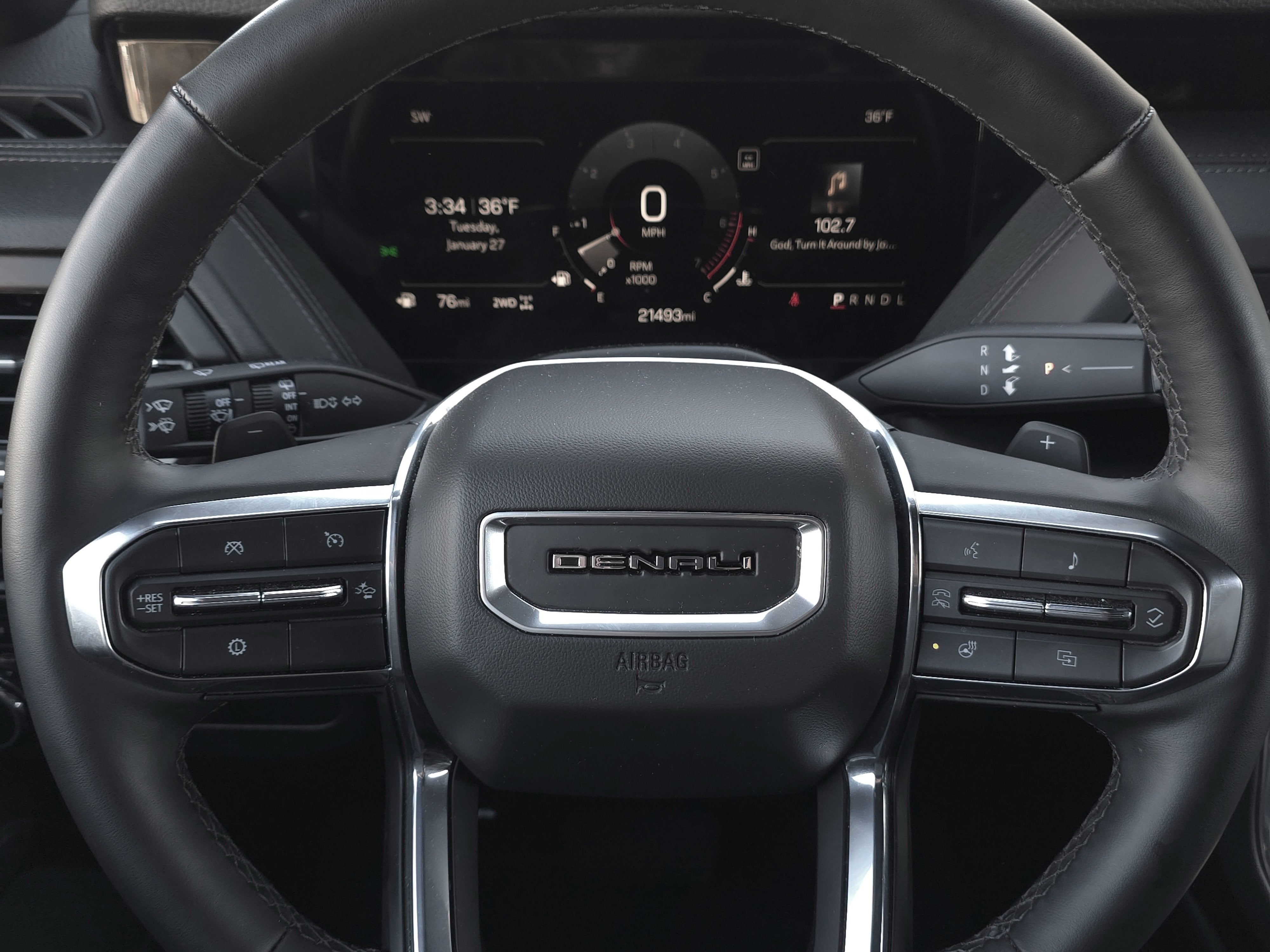 2025 GMC Yukon Denali