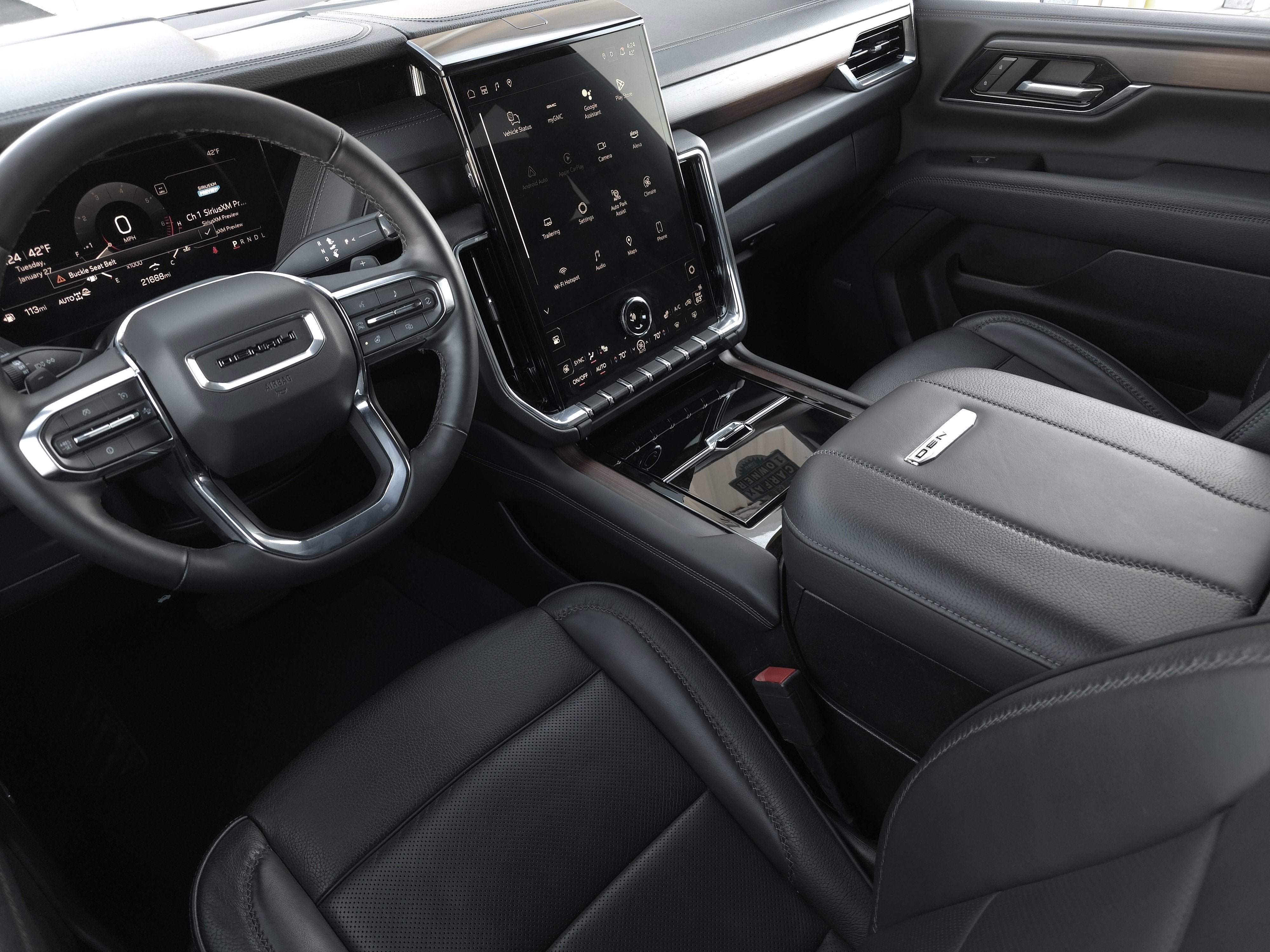 2025 GMC Yukon Denali