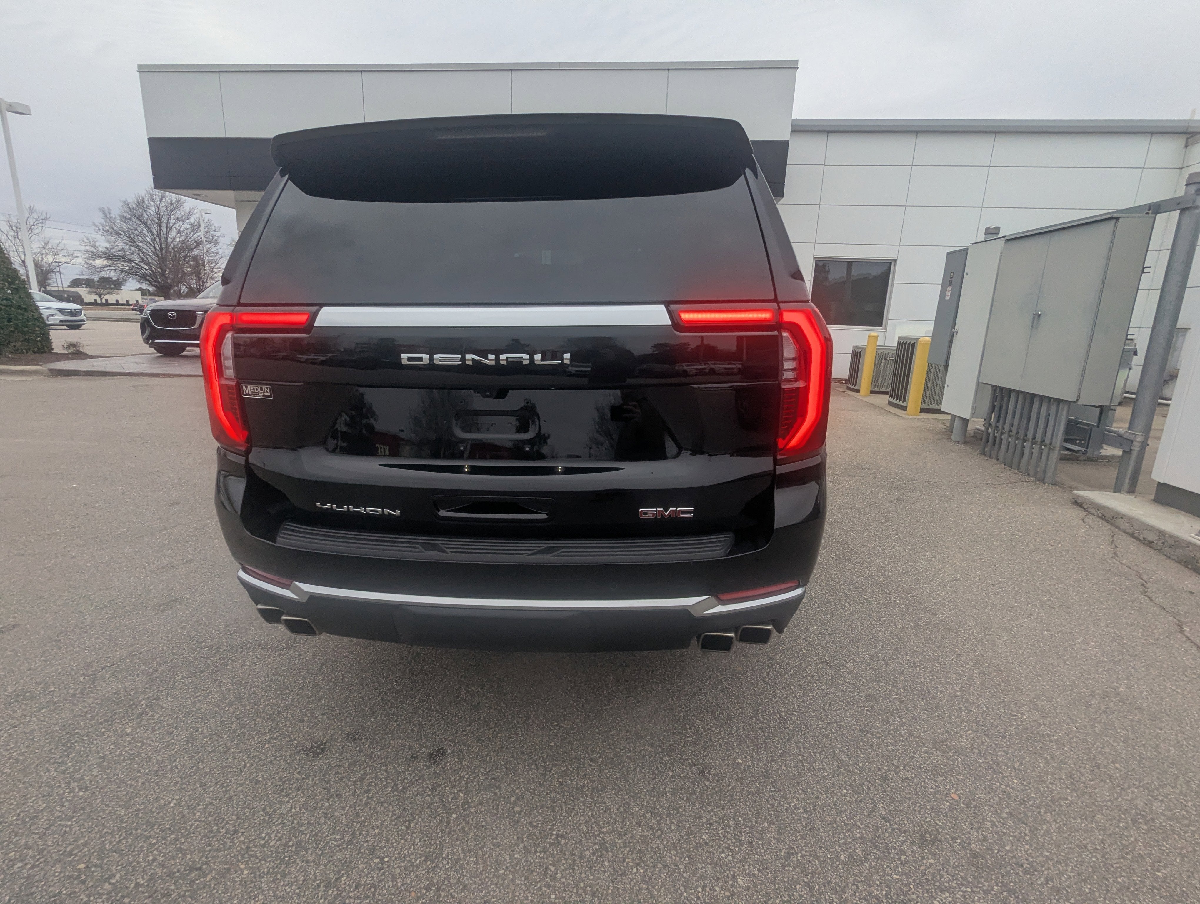 2025 GMC Yukon Denali