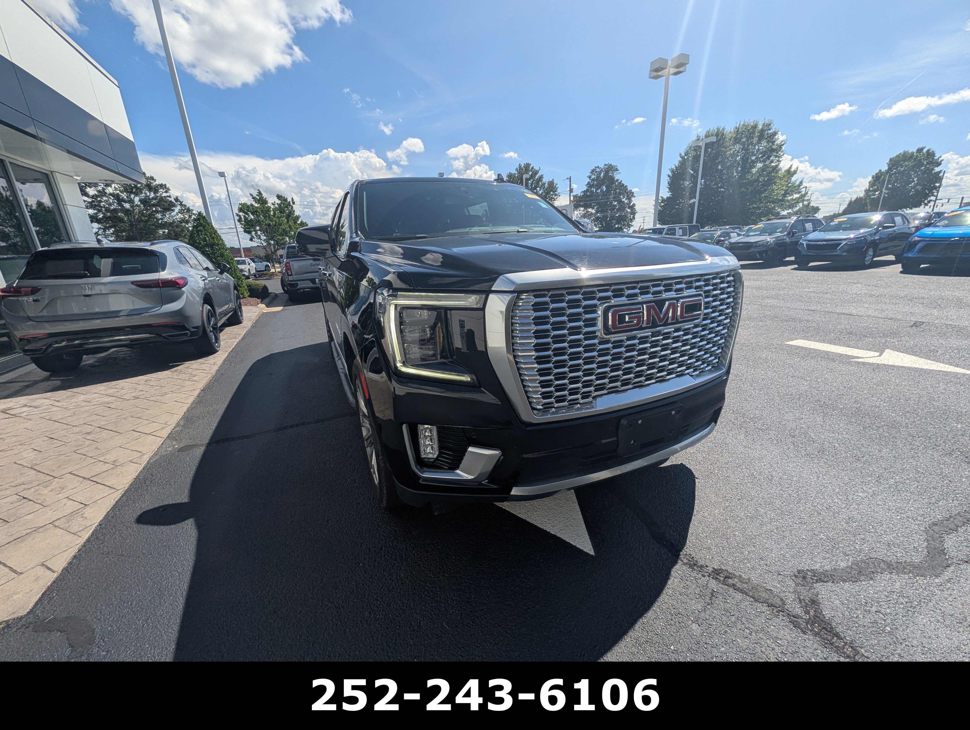 2022 GMC Yukon XL Denali