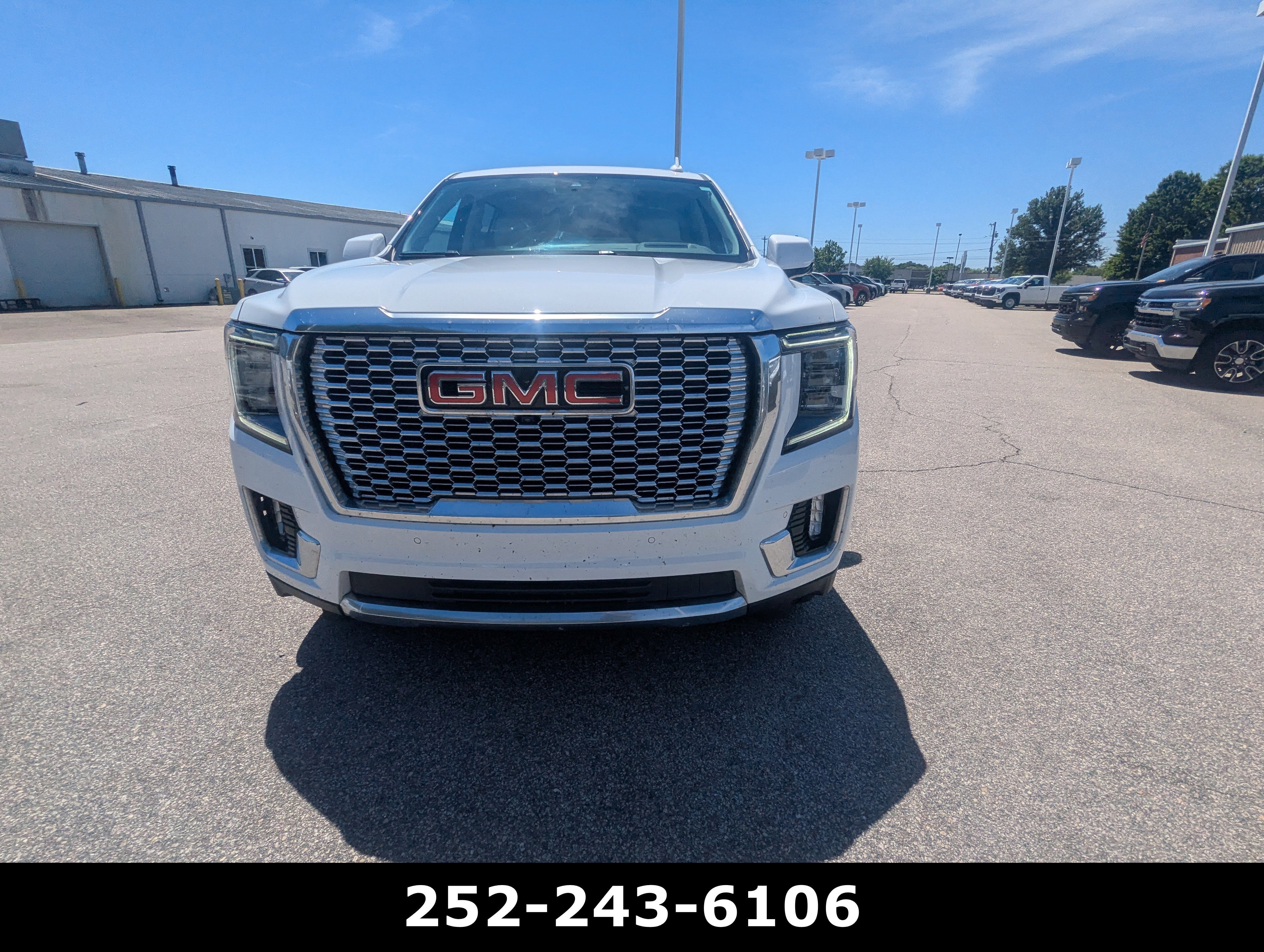 2023 GMC Yukon XL Denali