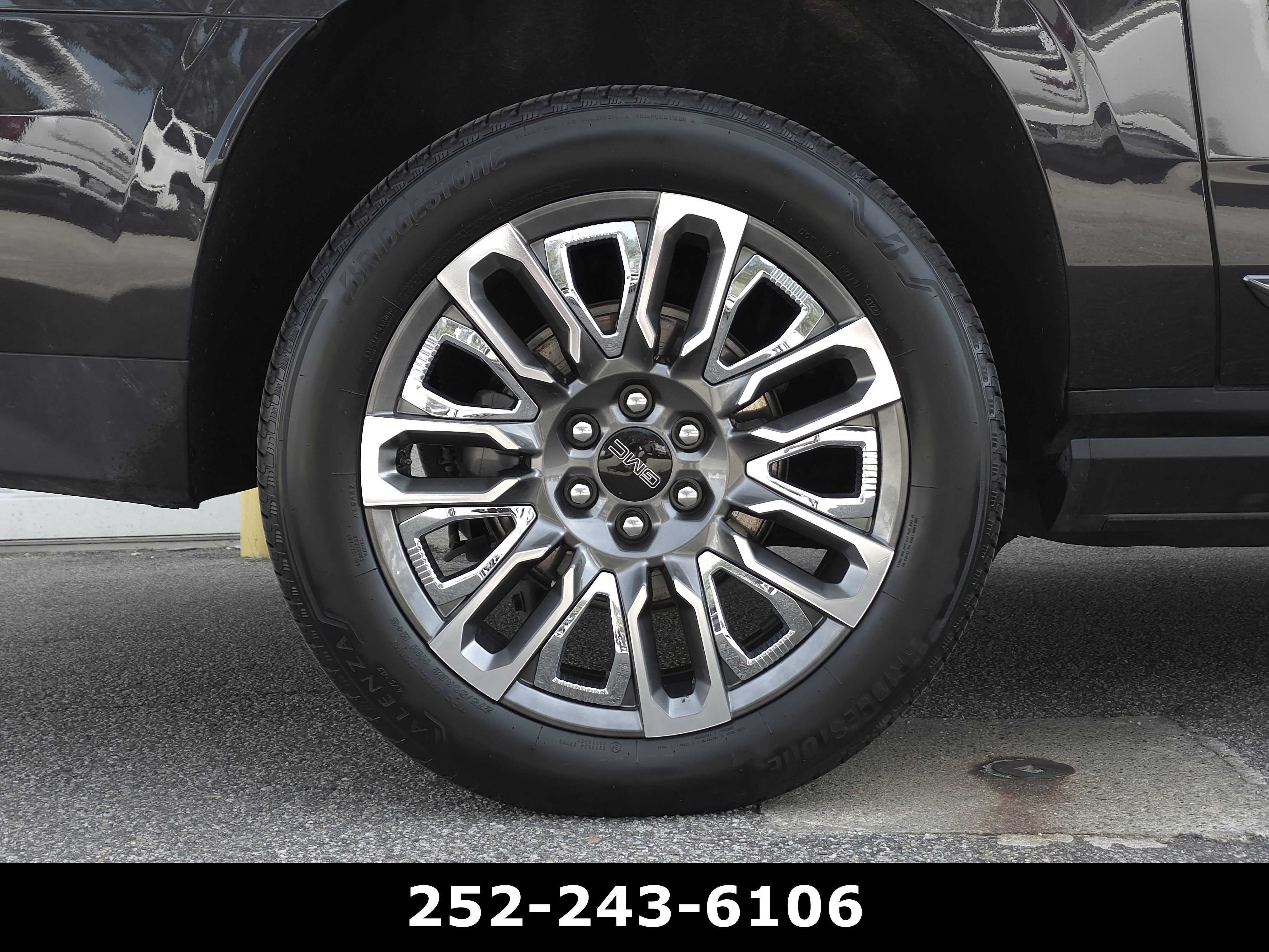 2023 GMC Yukon XL Denali Ultimate