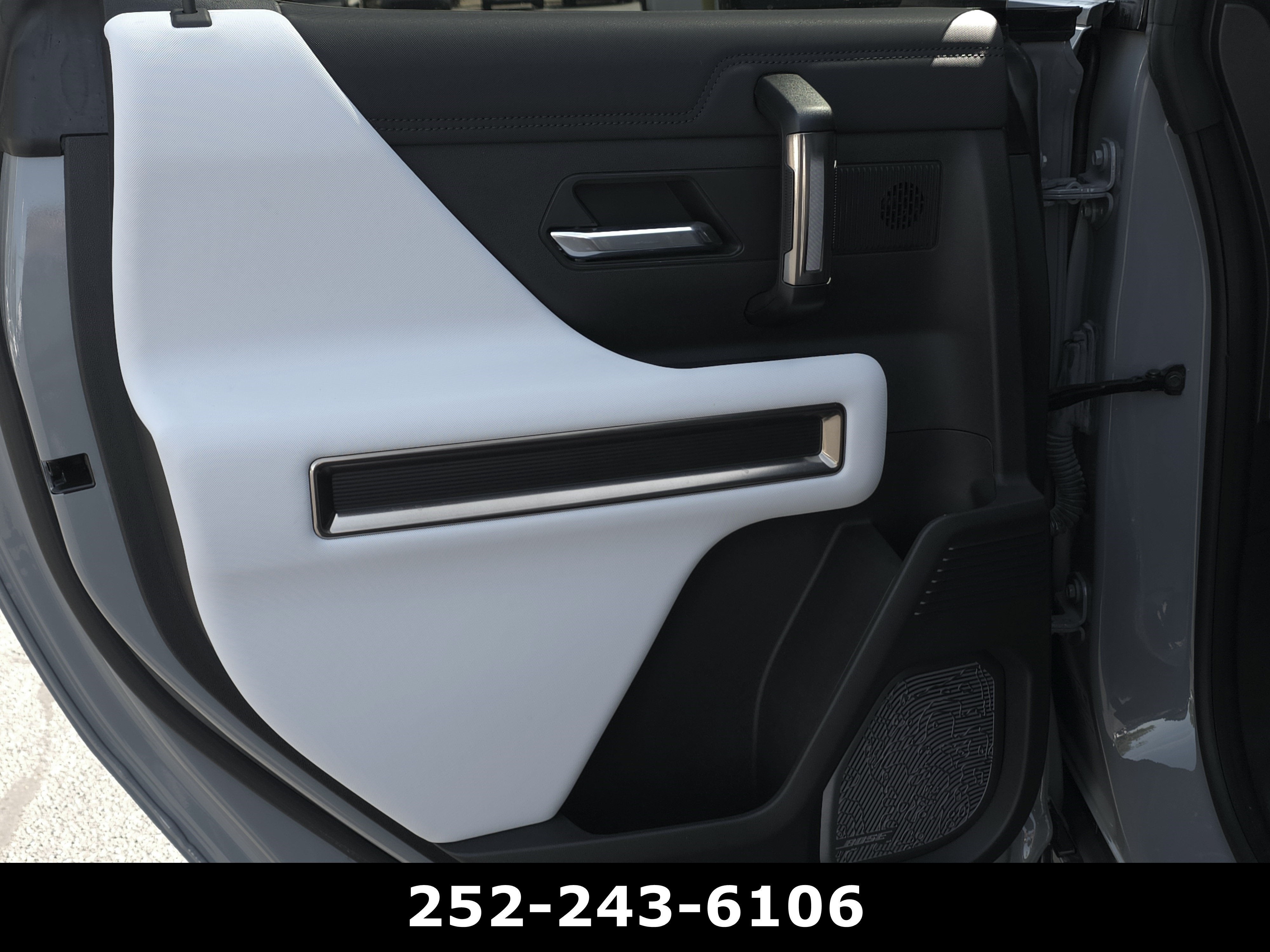 2025 GMC HUMMER EV SUV 3X