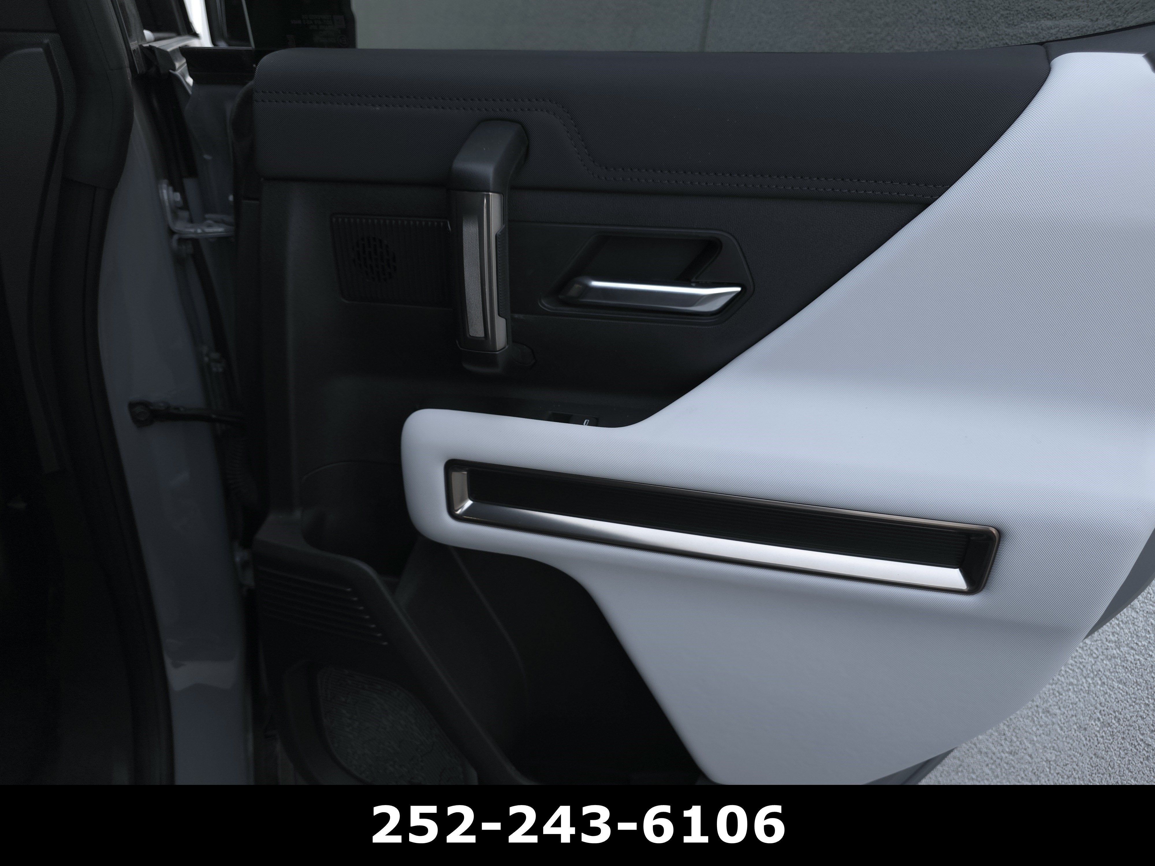 2025 GMC HUMMER EV SUV 3X