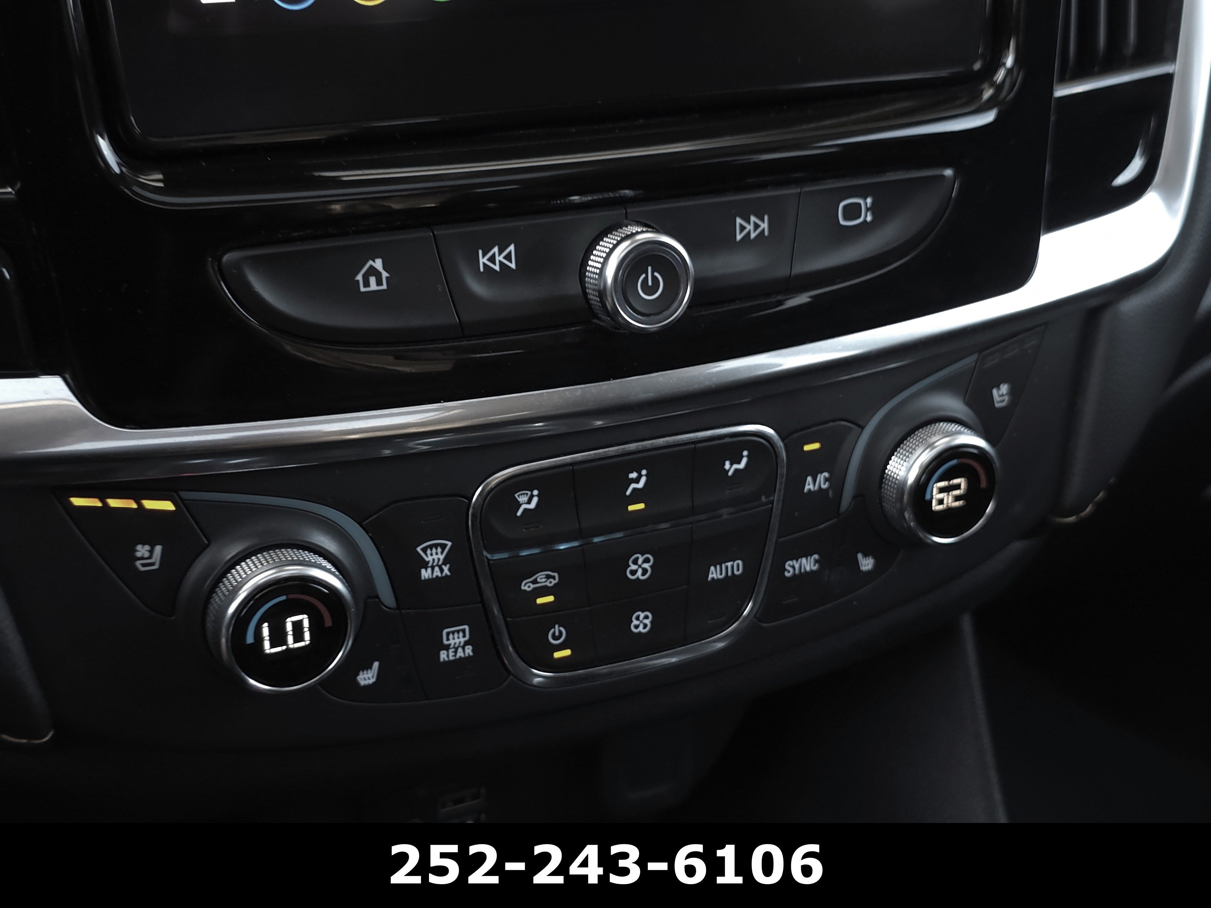 2021 Chevrolet Traverse Premier