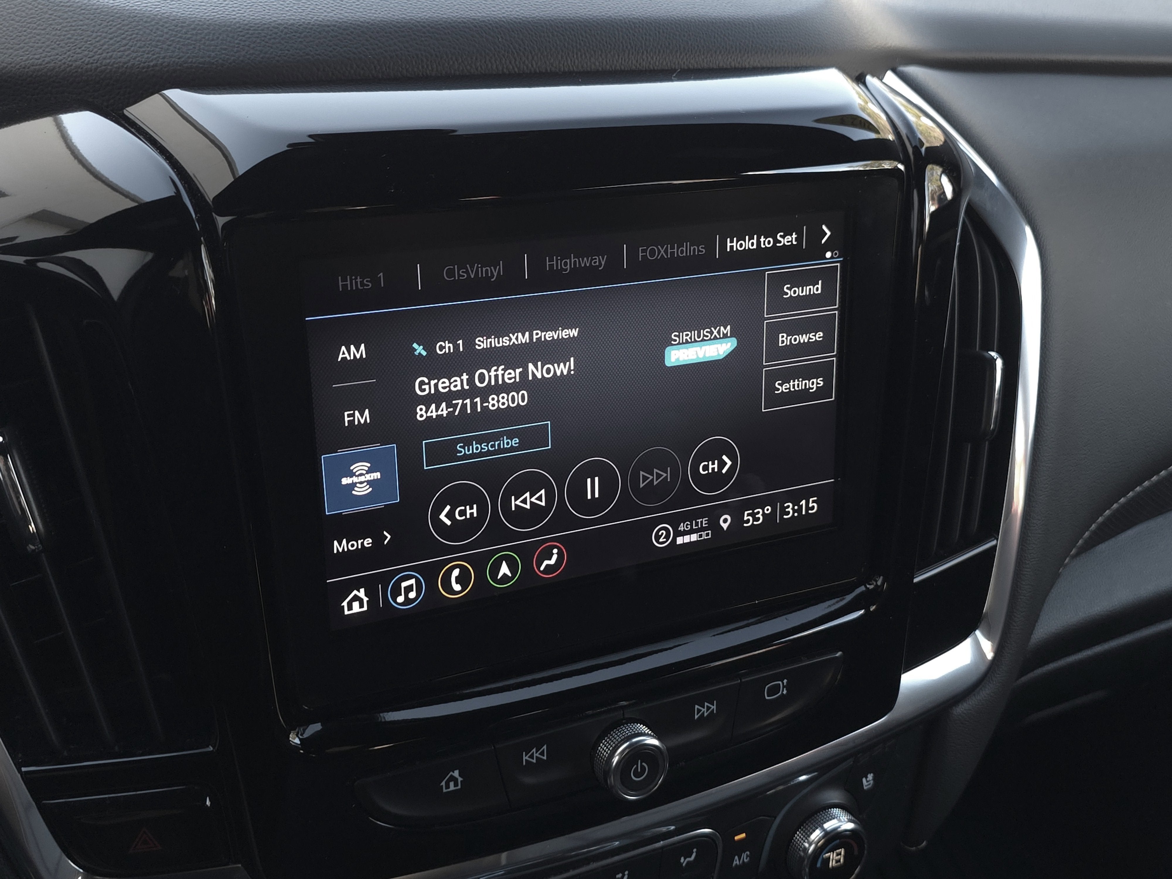 2023 Chevrolet Traverse Premier